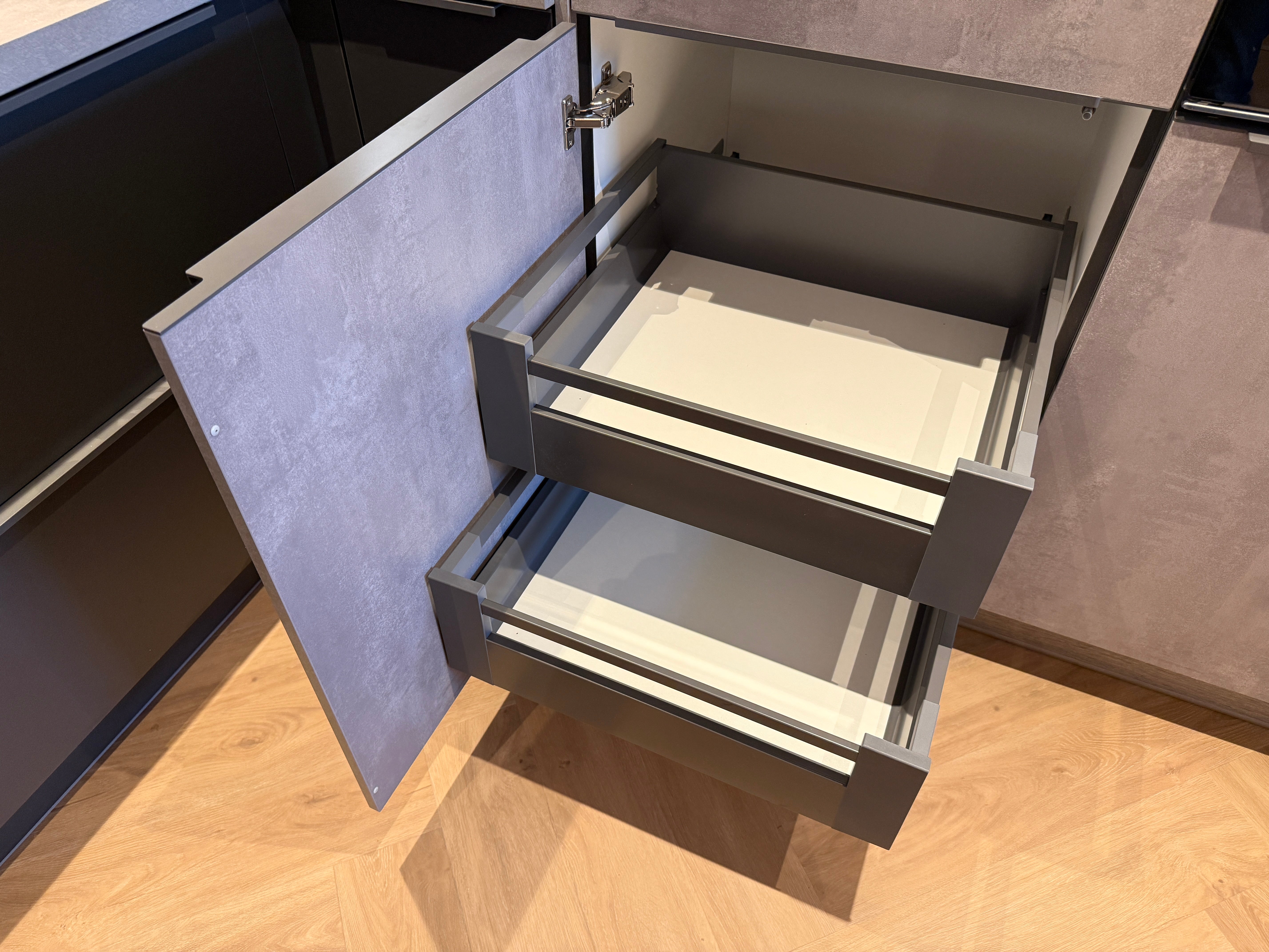 04035 - Betonlook U keuken