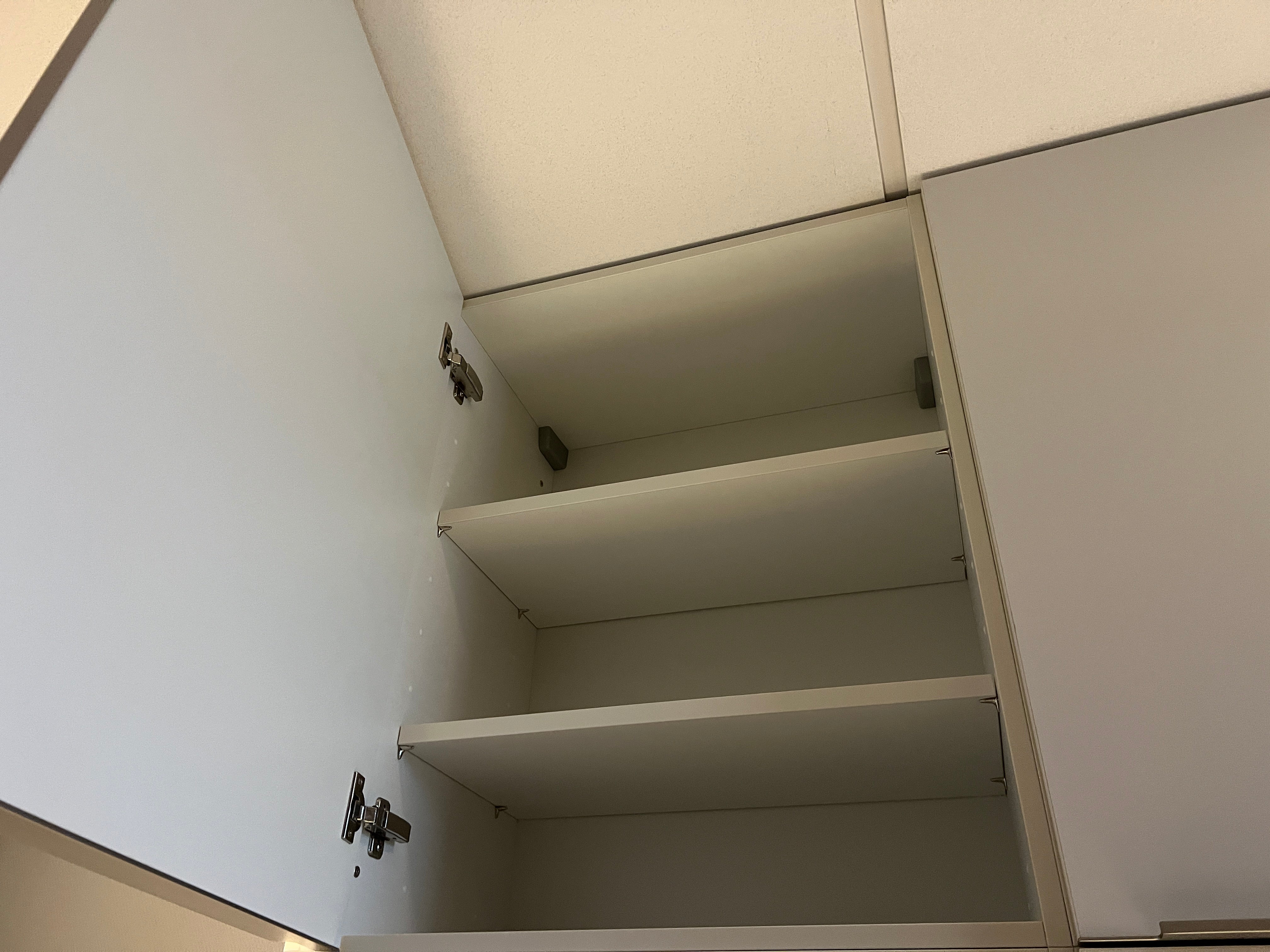 03755 - Witte pantry