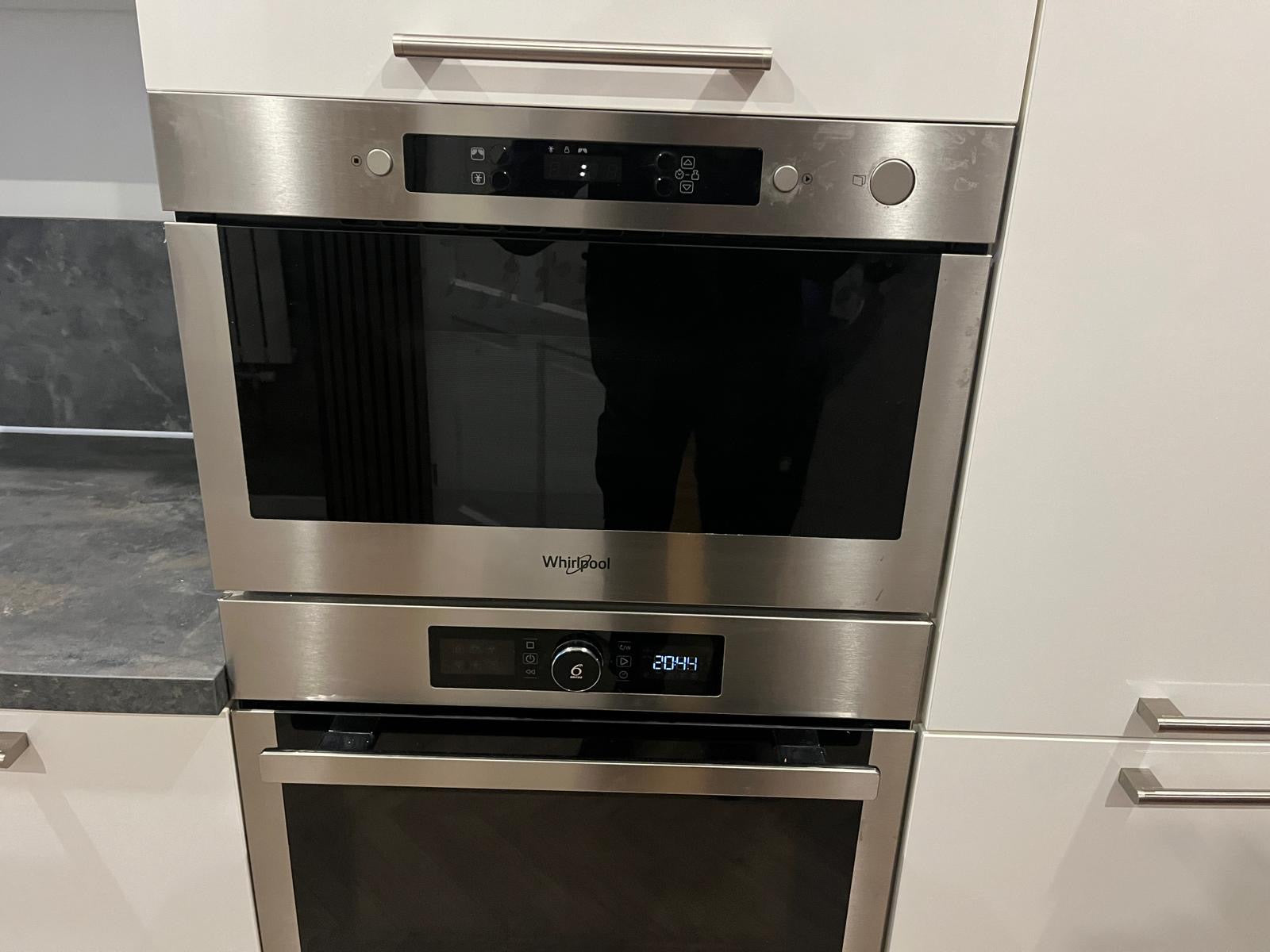 03649 - Witte steinhaus hoekkeuken