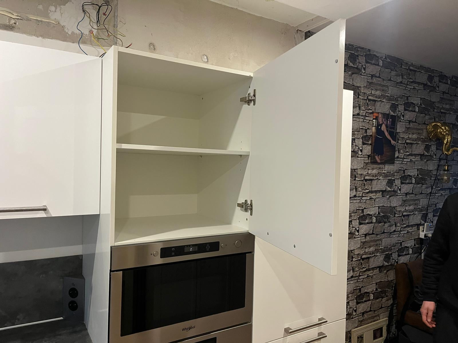 03649 - Witte steinhaus hoekkeuken