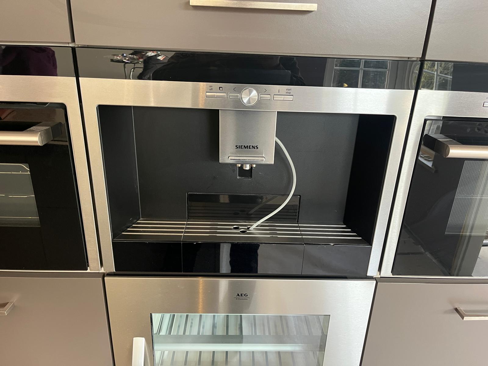 03617 - Moderne eilandkeuken