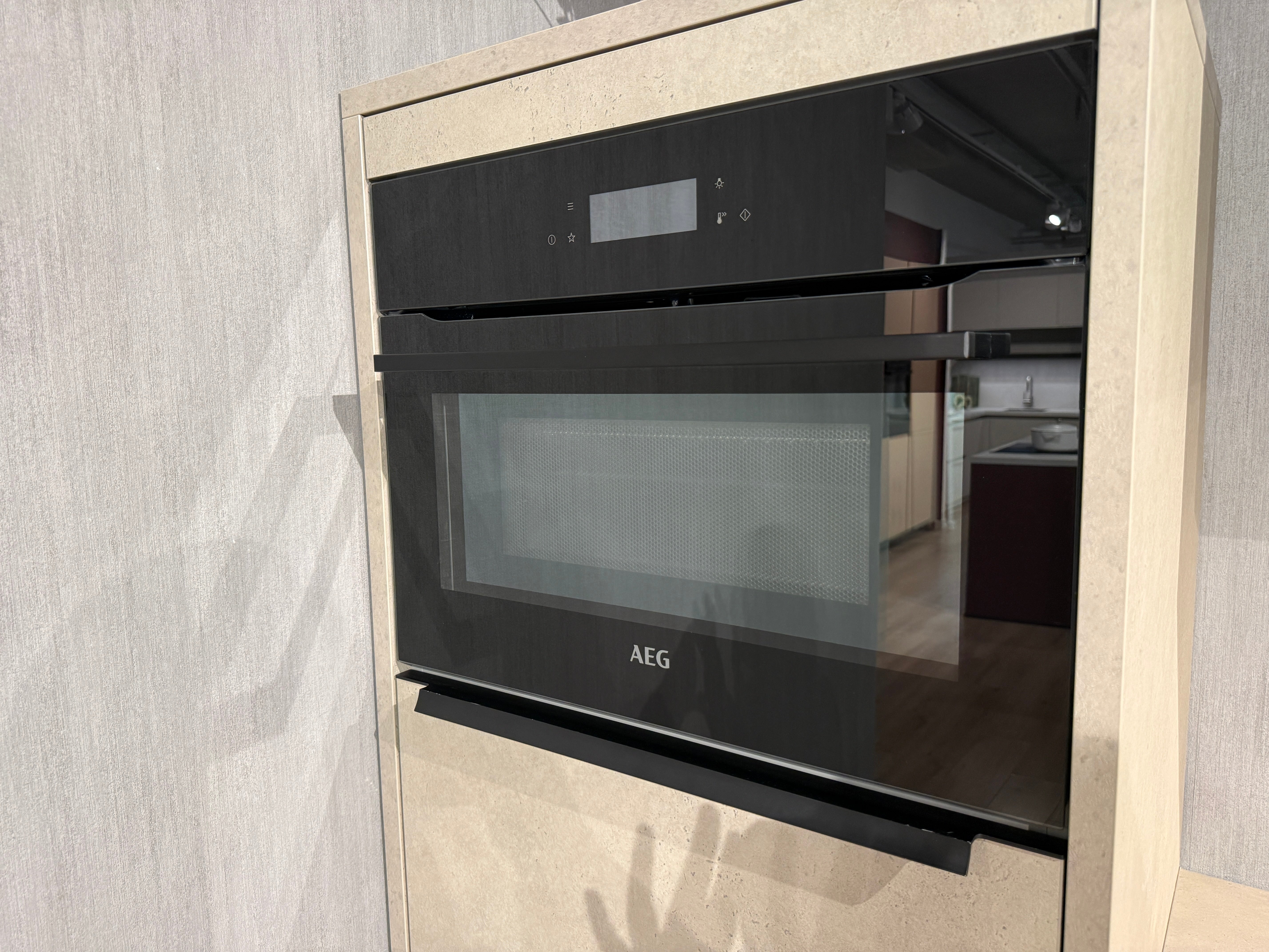 04007 - Kiezelgrijze schiereiland keuken