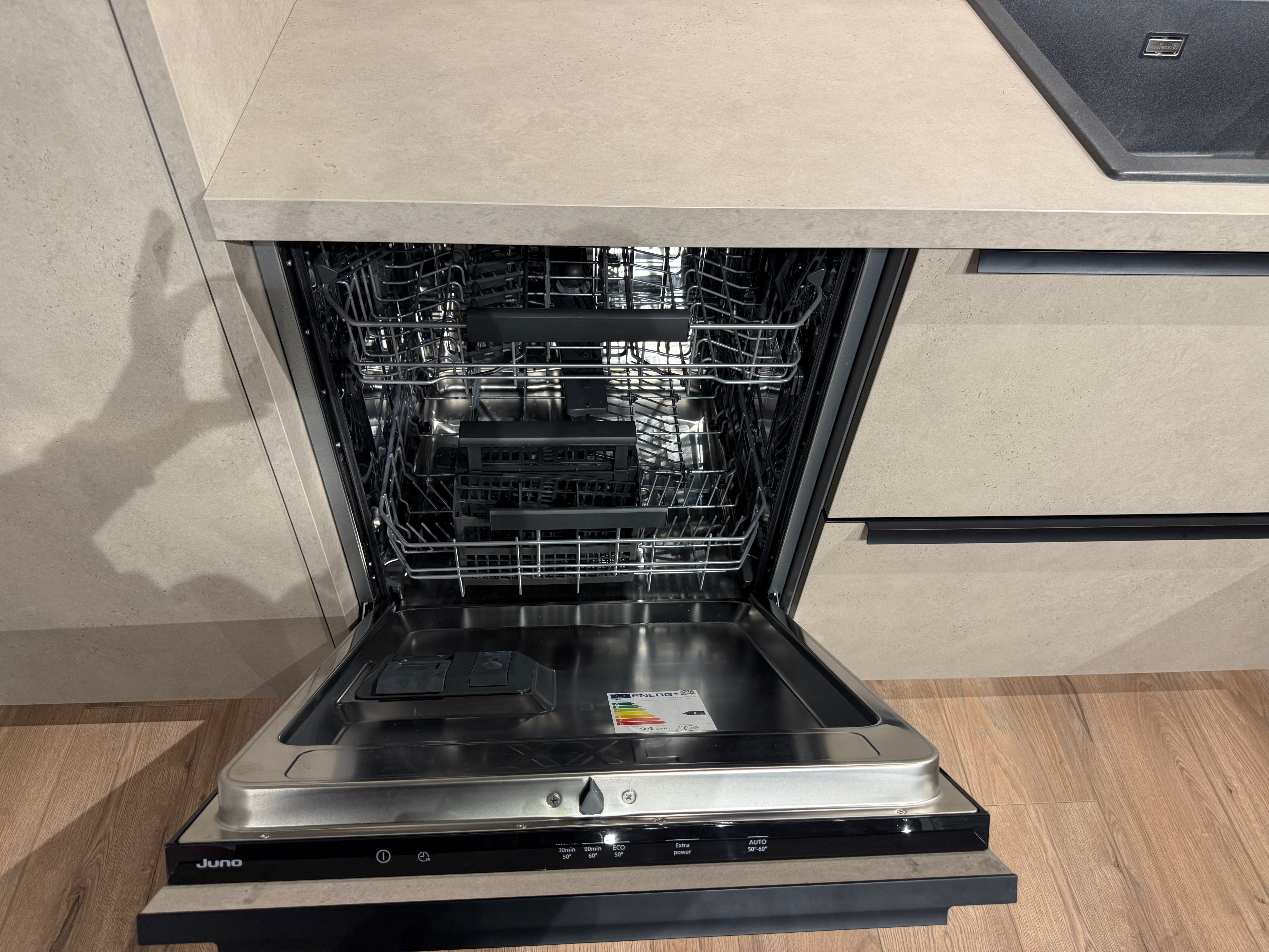 04007 - Kiezelgrijze schiereiland keuken