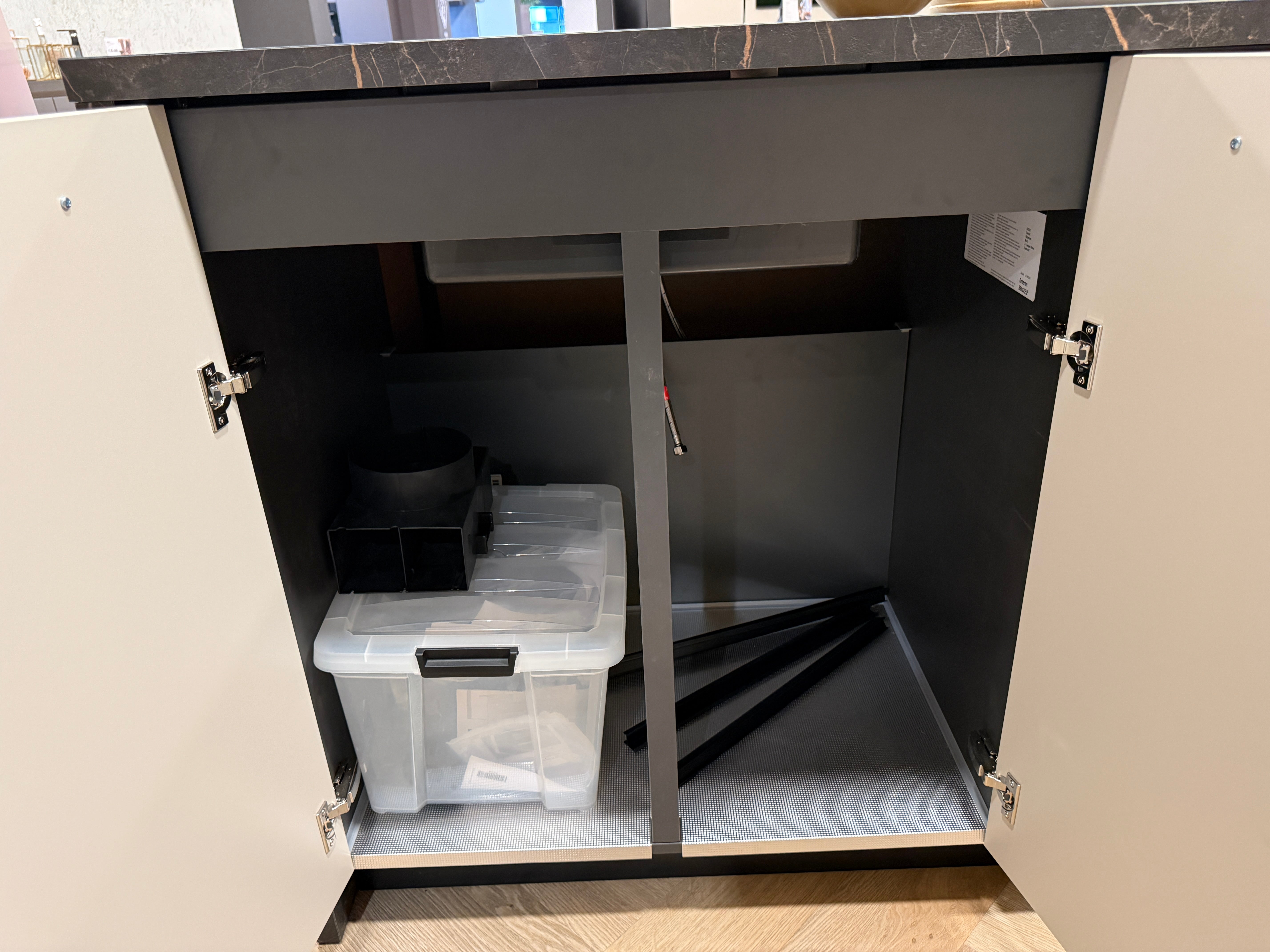 04015 - Eilandkeuken