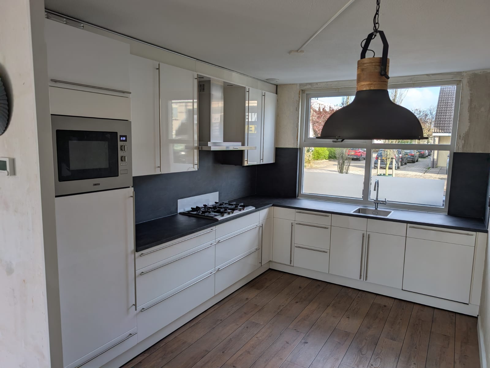 03068 - Witte hoekkeuken