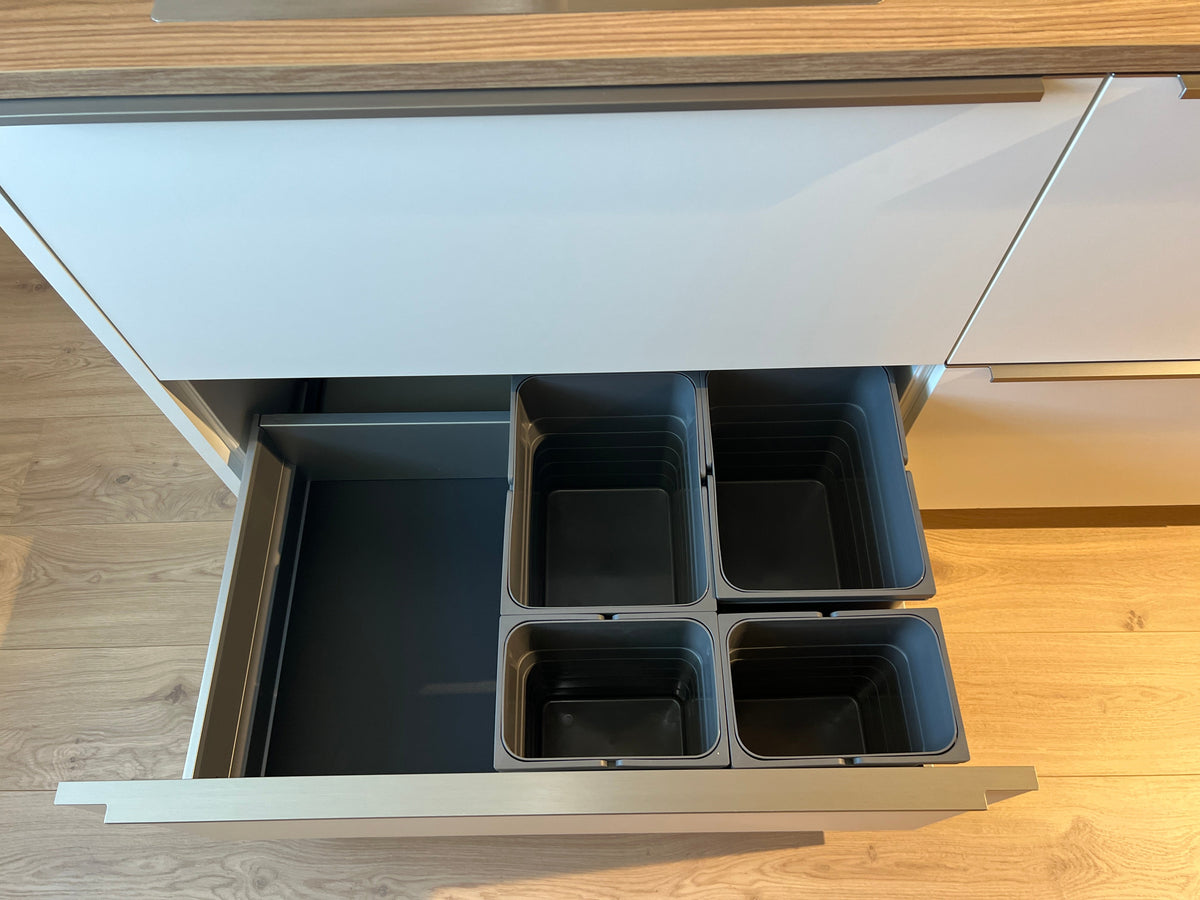 04597 - Compacte eilandkeuken