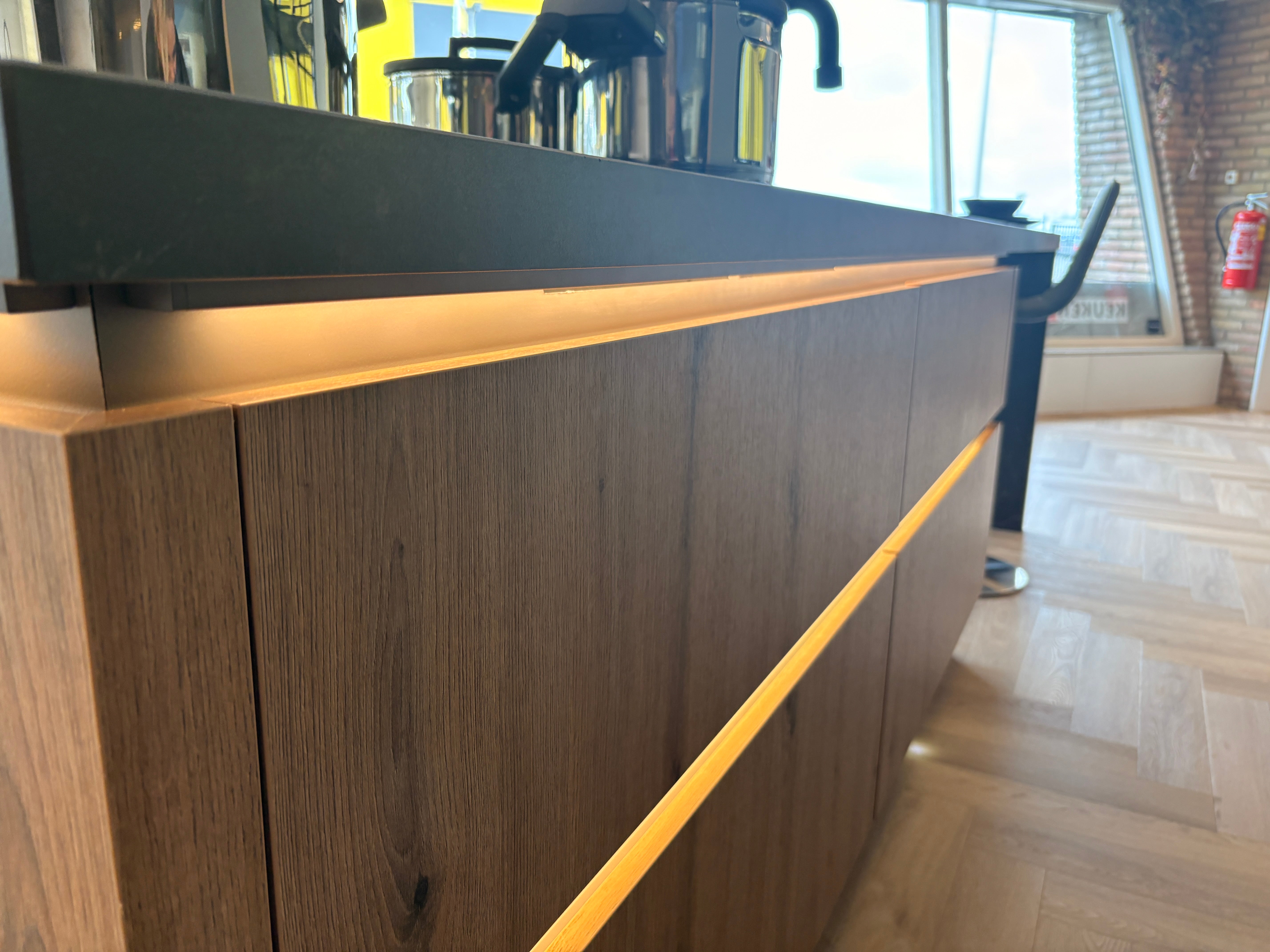 04529 - Nolte eilandkeuken met bar