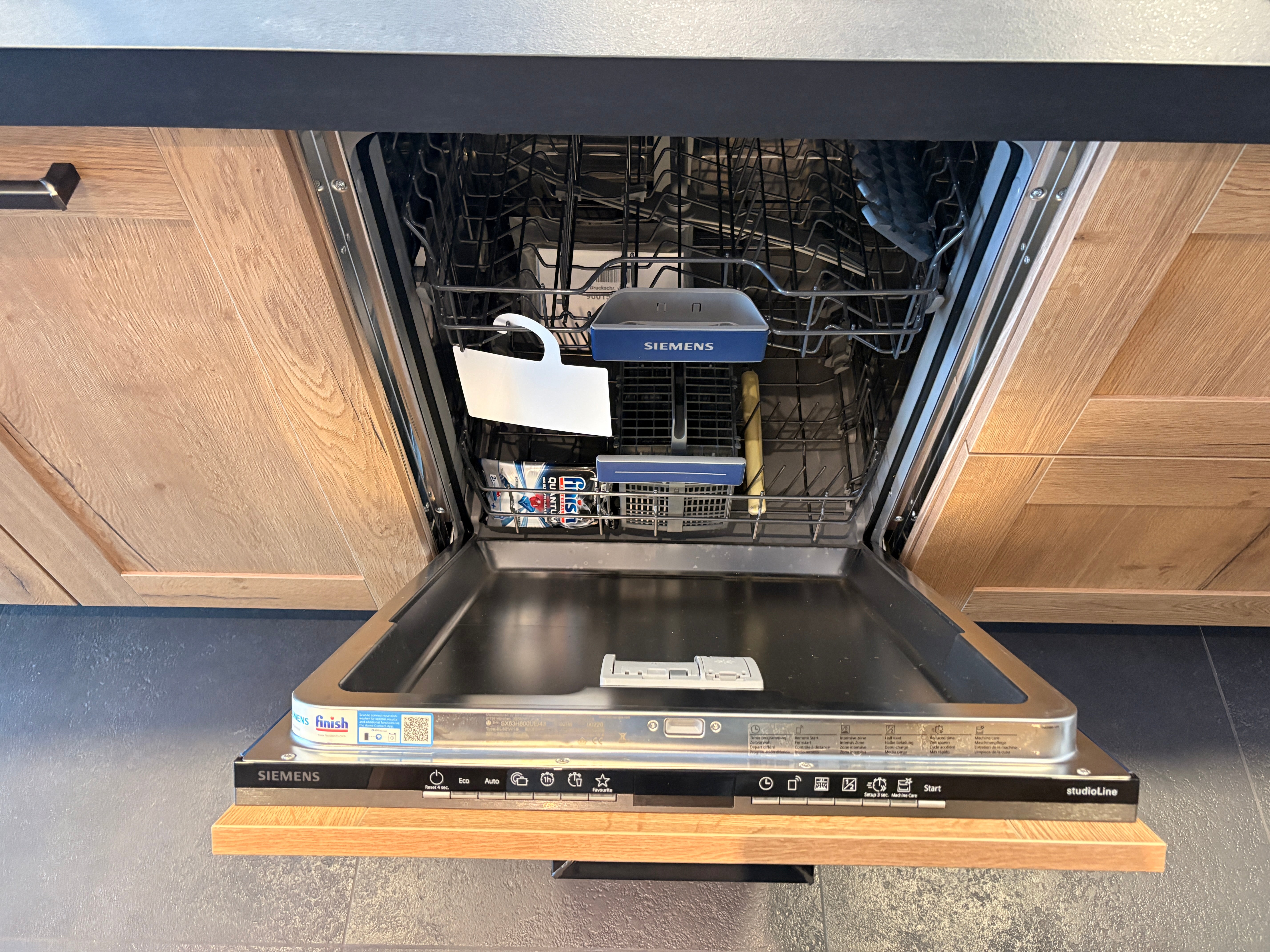 04653 - Modern/landelijke eillandkeuken