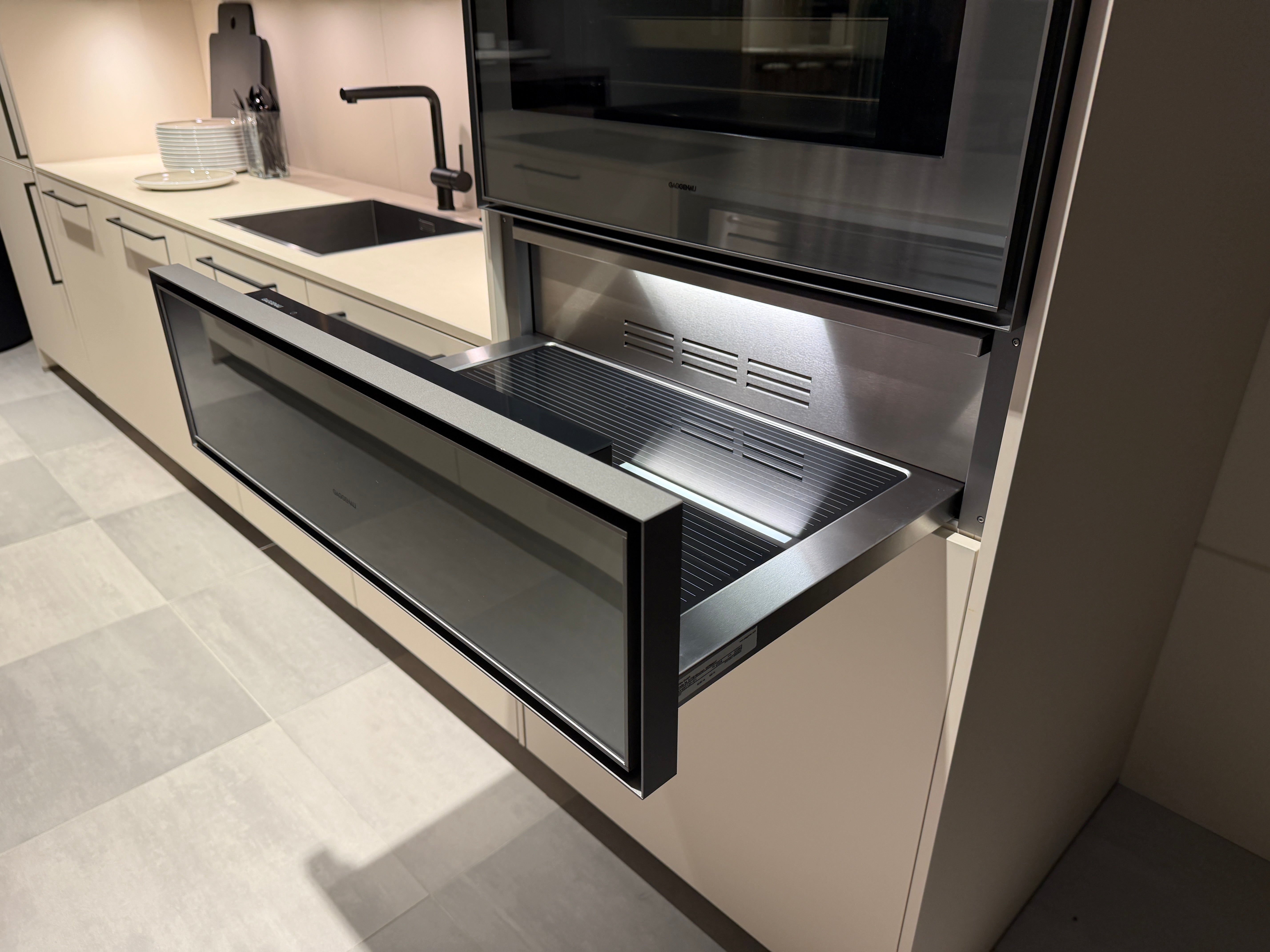 04727 - Luxe eiland met eetgedeelte