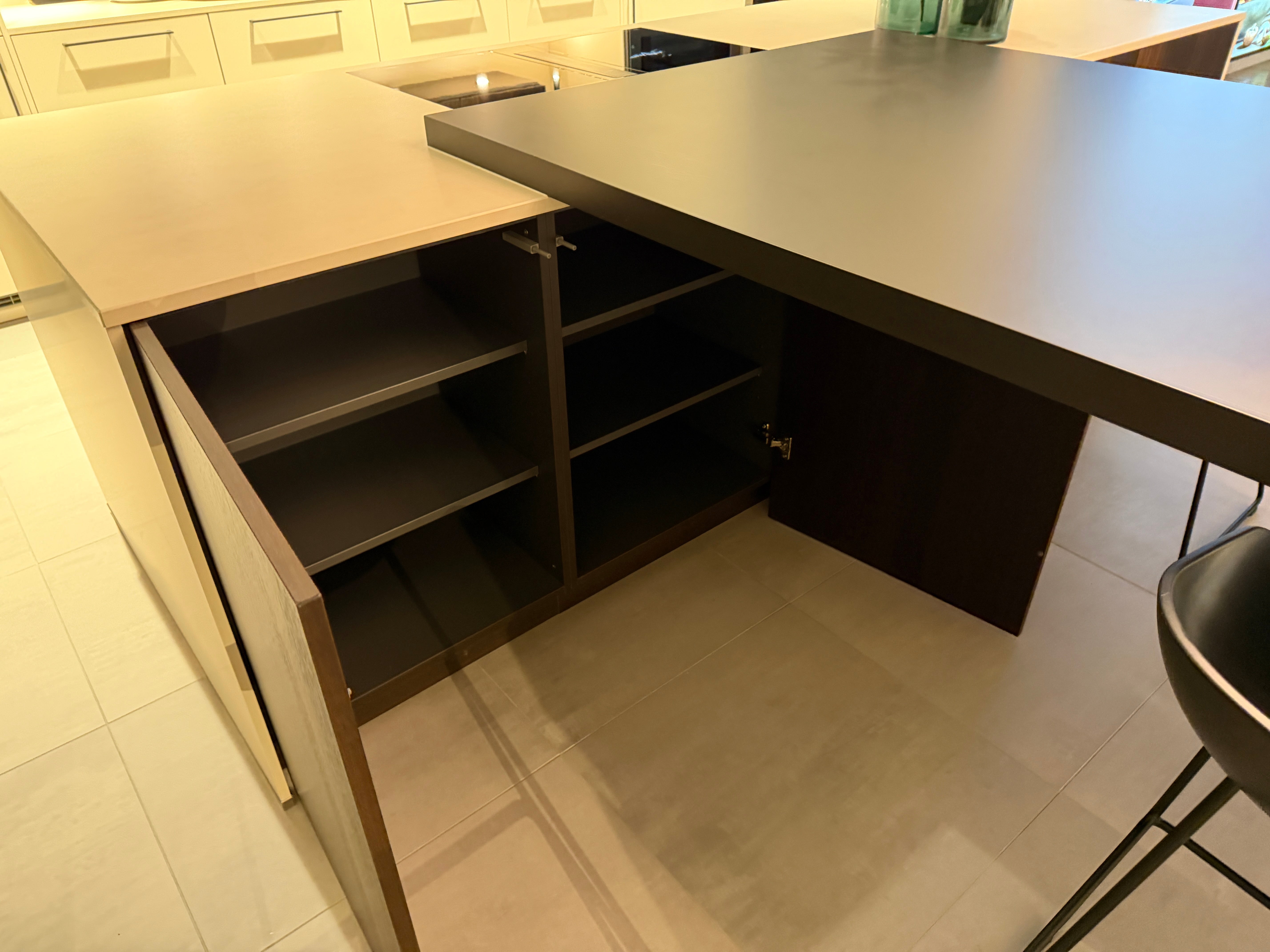 04727 - Luxe eiland met eetgedeelte