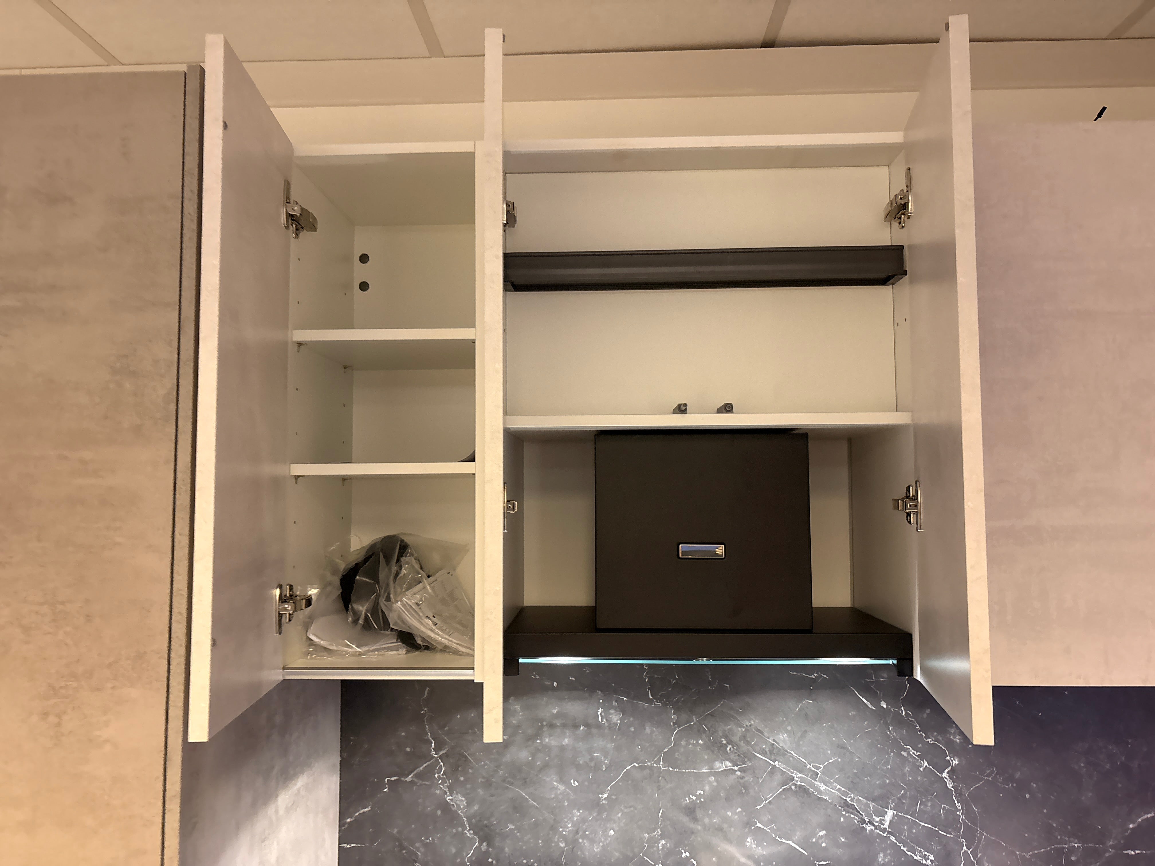 04563 - Nolte Savona betonlook keuken