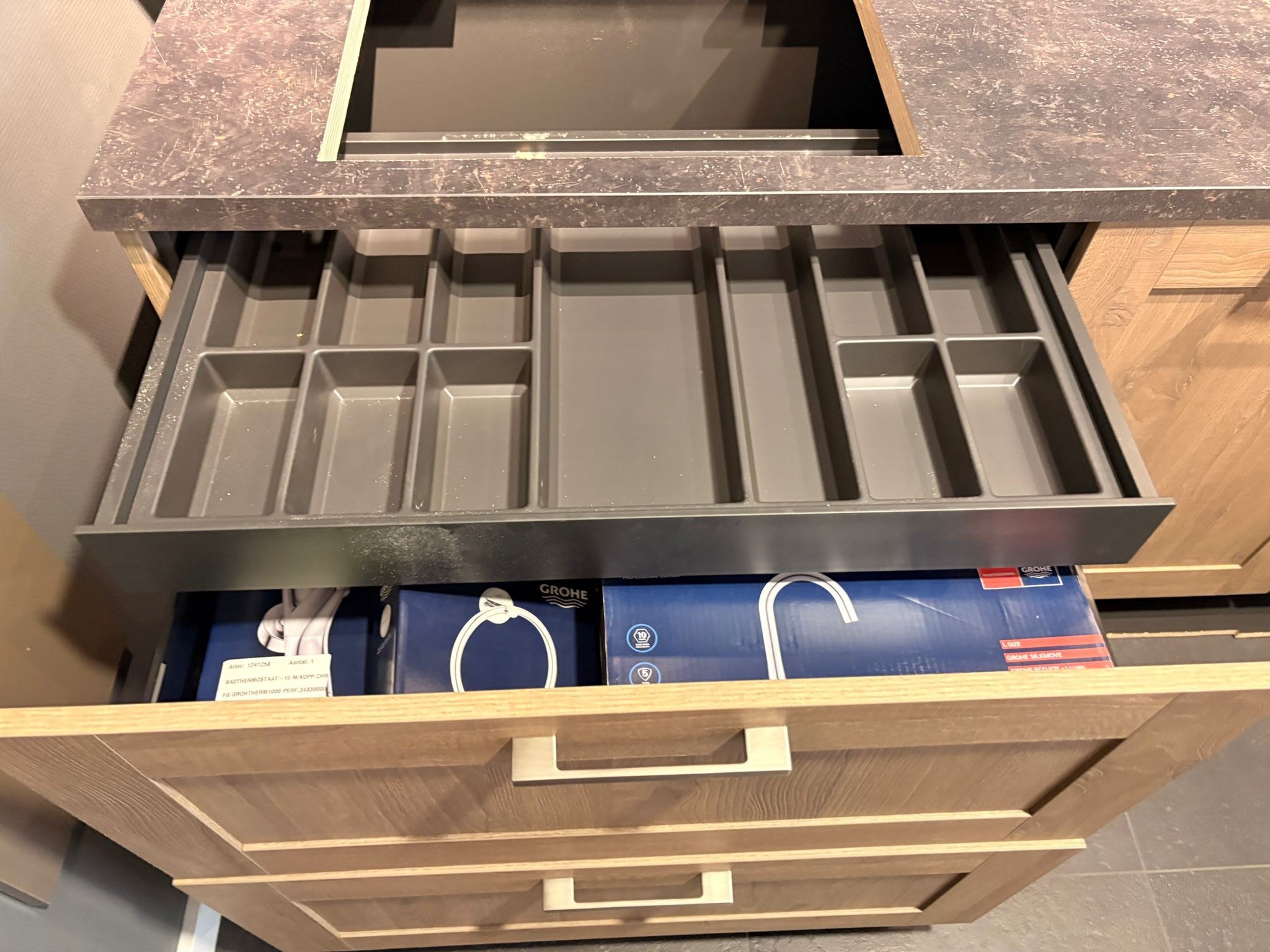 04649 - Houtlook schiereiland keuken