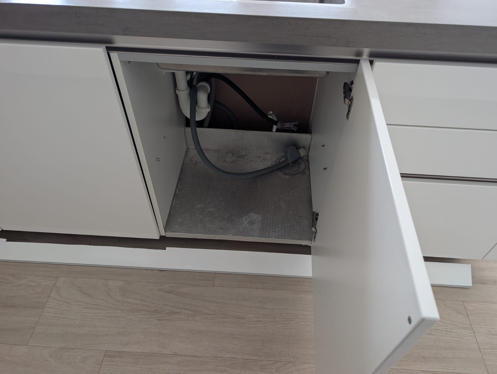 04325 - Witte schiereiland keuken van Schmidt