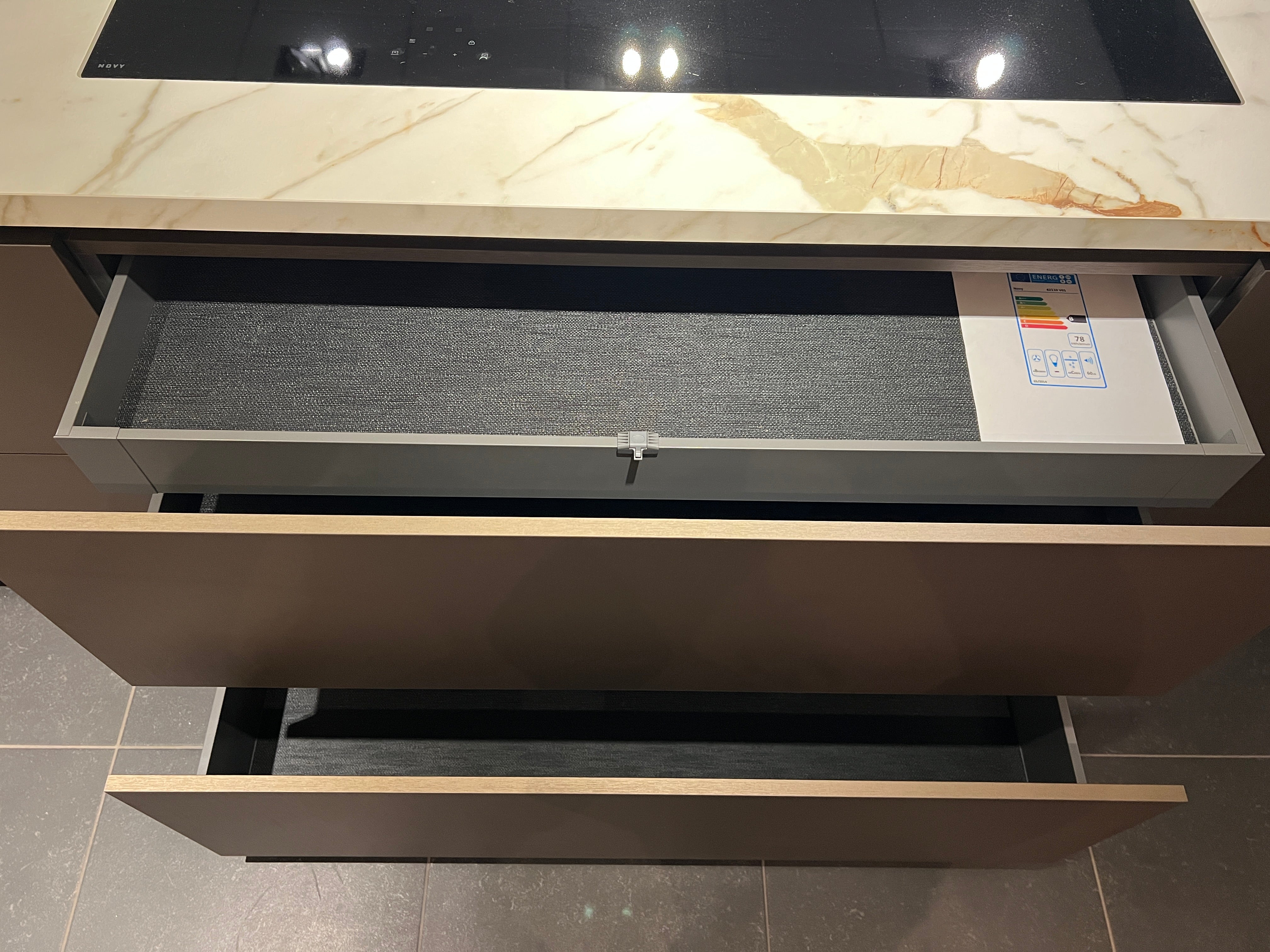 04617 - Hollands maatwerk eilandkeuken