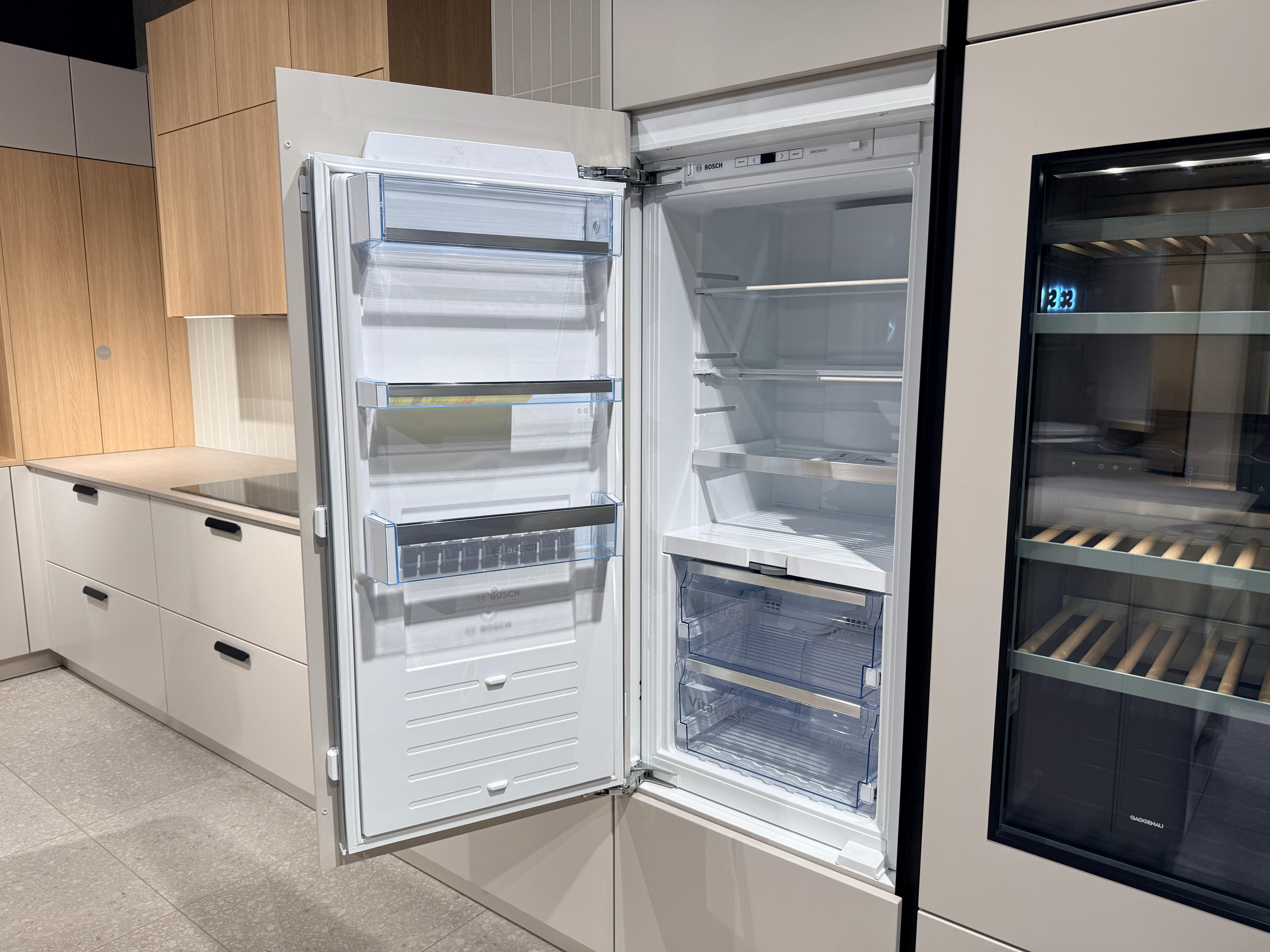 05103 - Schüller moderne L-keuken met eiland