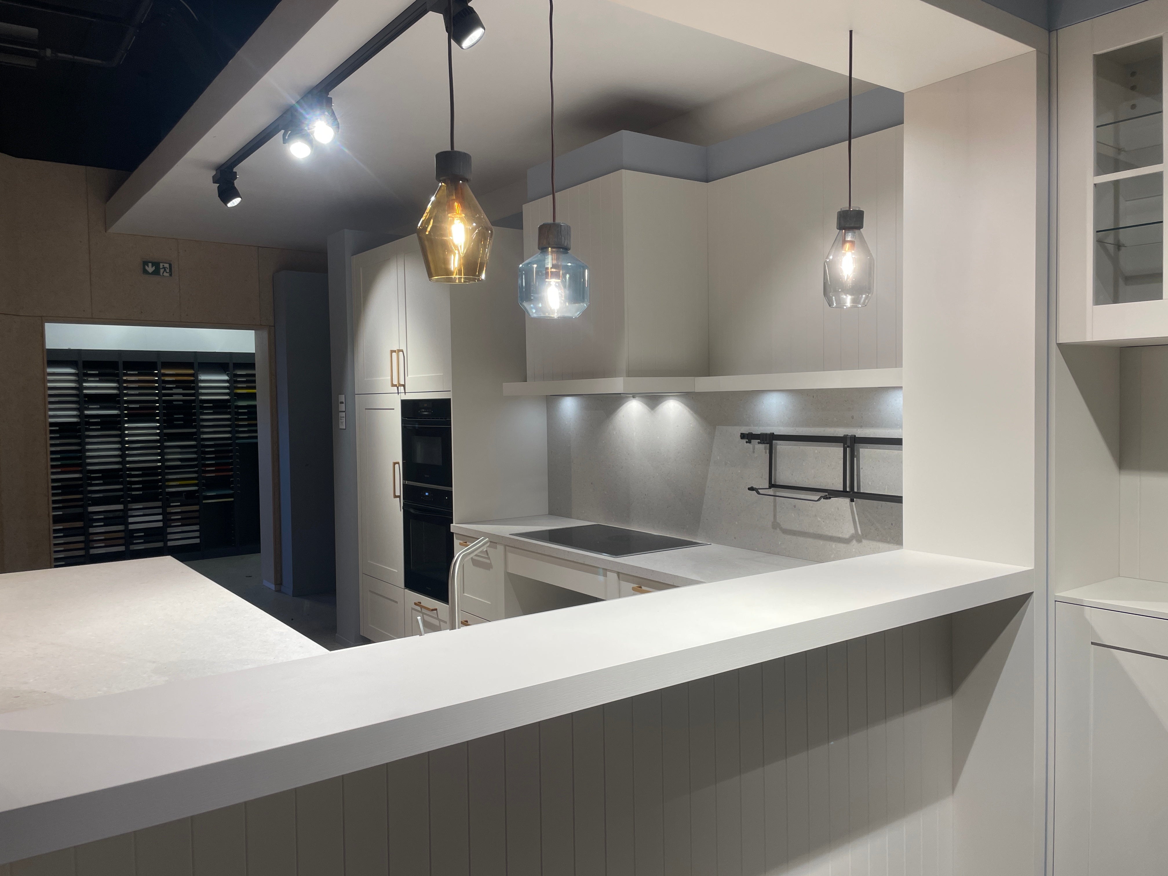 05101 - Schüller Landelijke U-Keuken