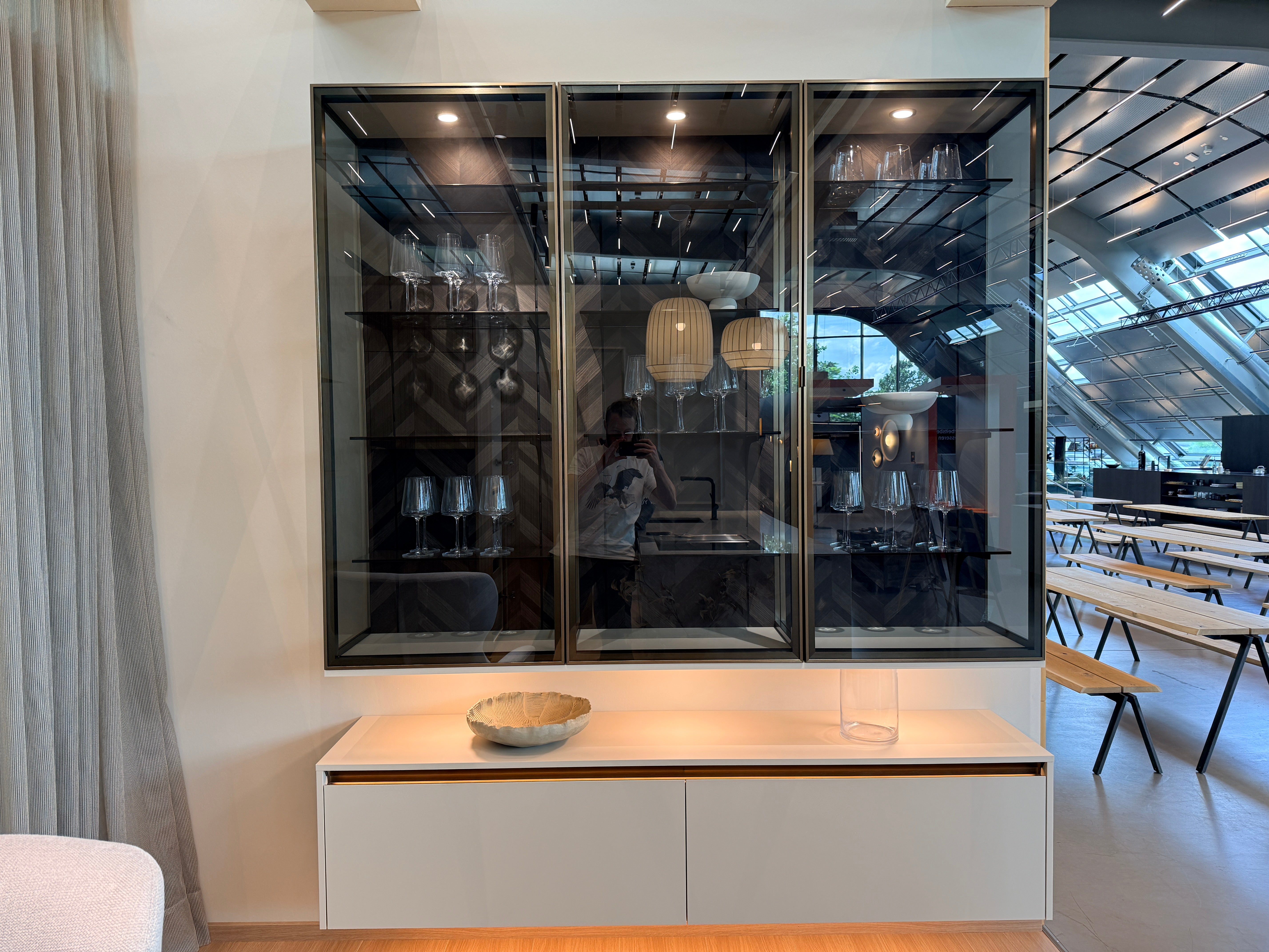 05127 - Vitrine meubel Pronorm