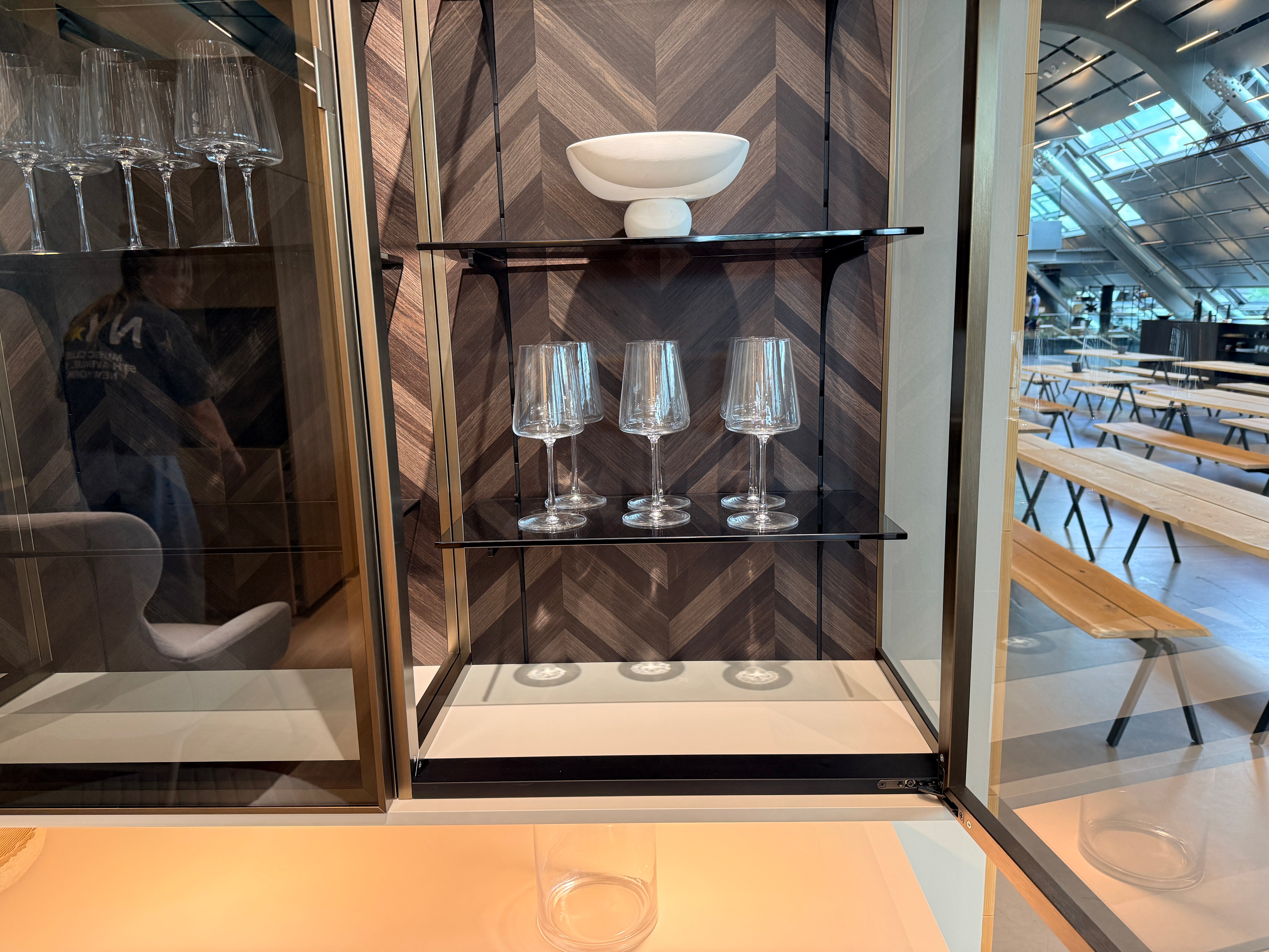 05127 - Vitrine meubel Pronorm