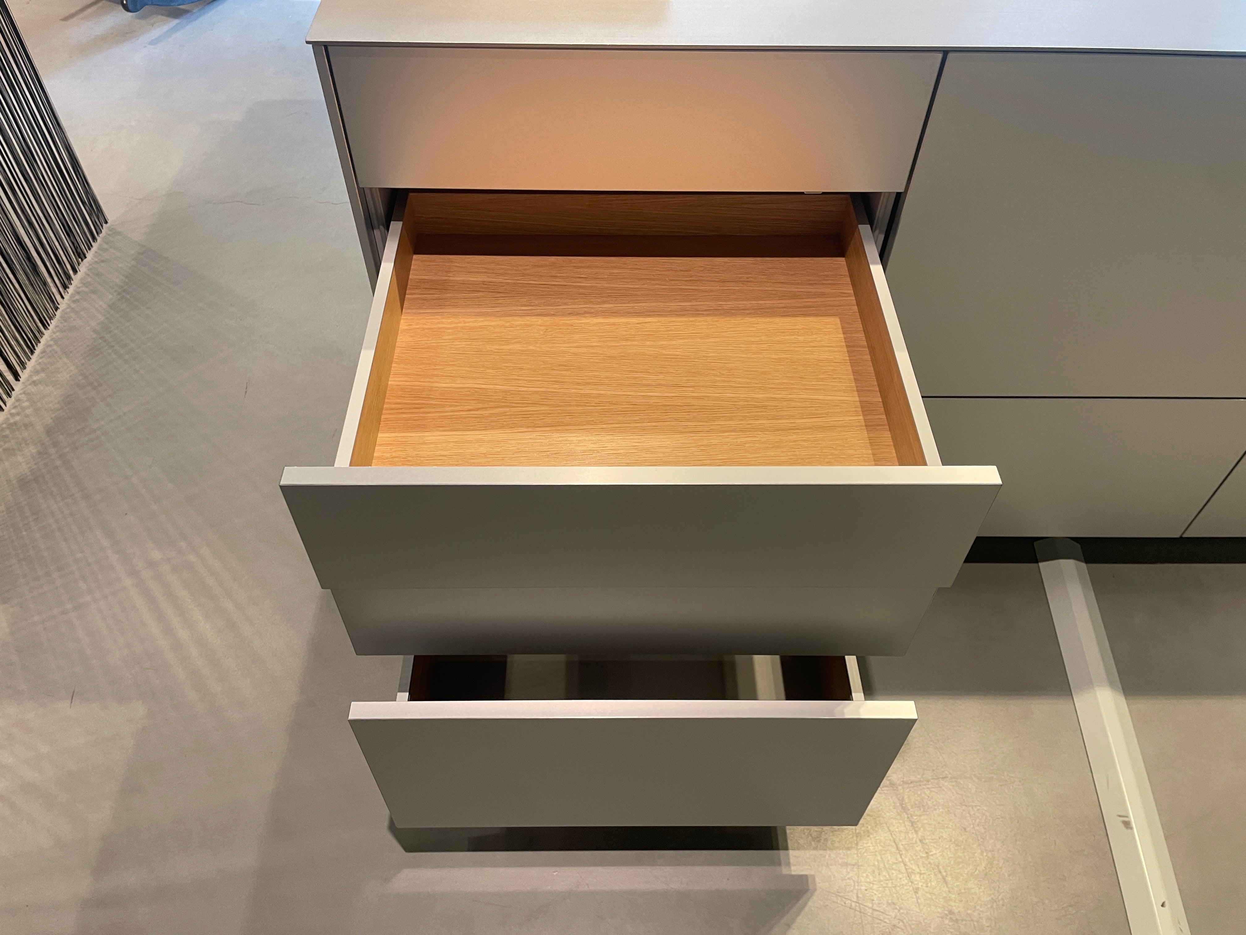 05173 - Luxe eilandkeuken met RVS front
