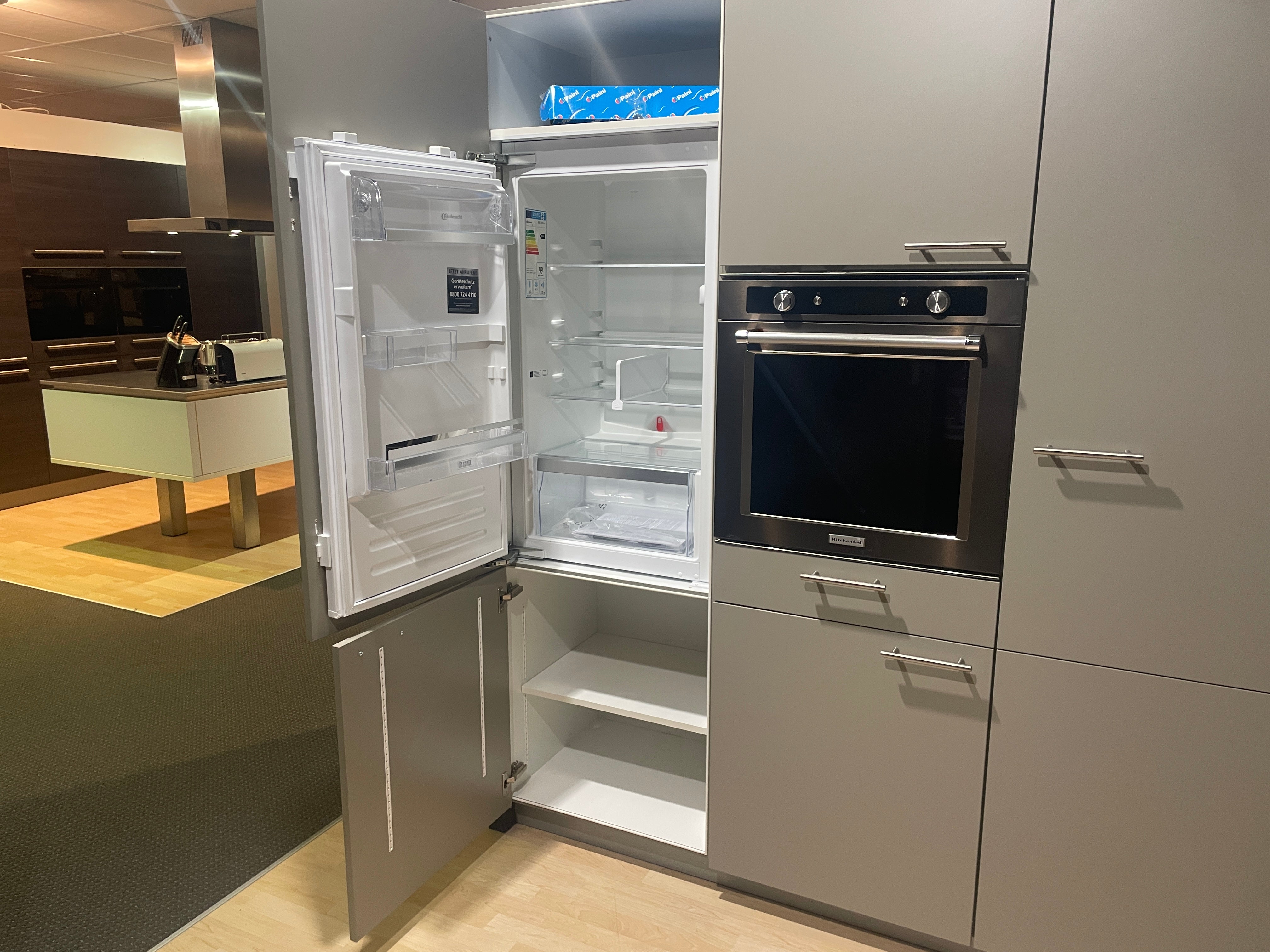 05193 - Siematic rechte keuken met kastenwand