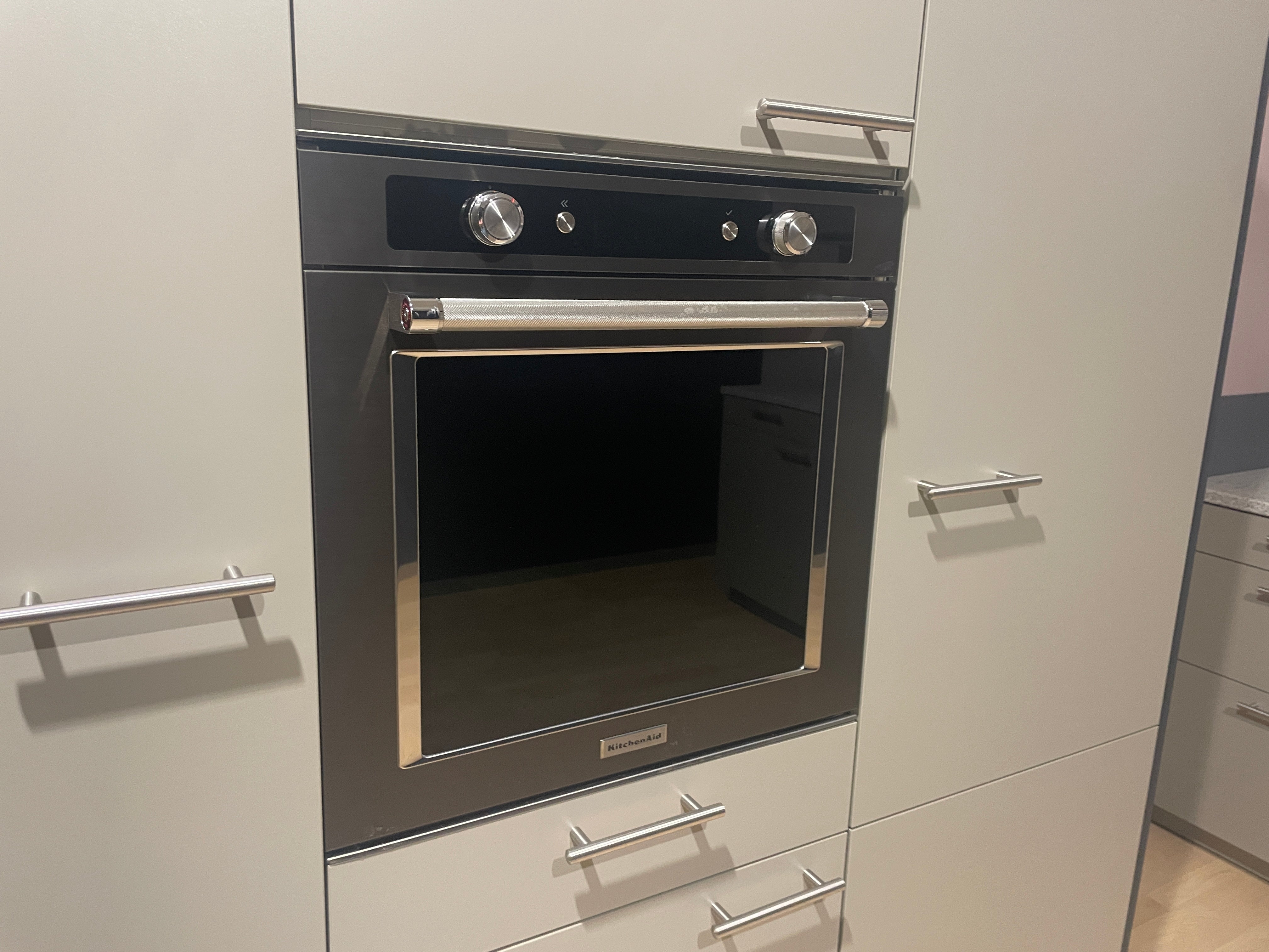 05193 - Siematic rechte keuken met kastenwand