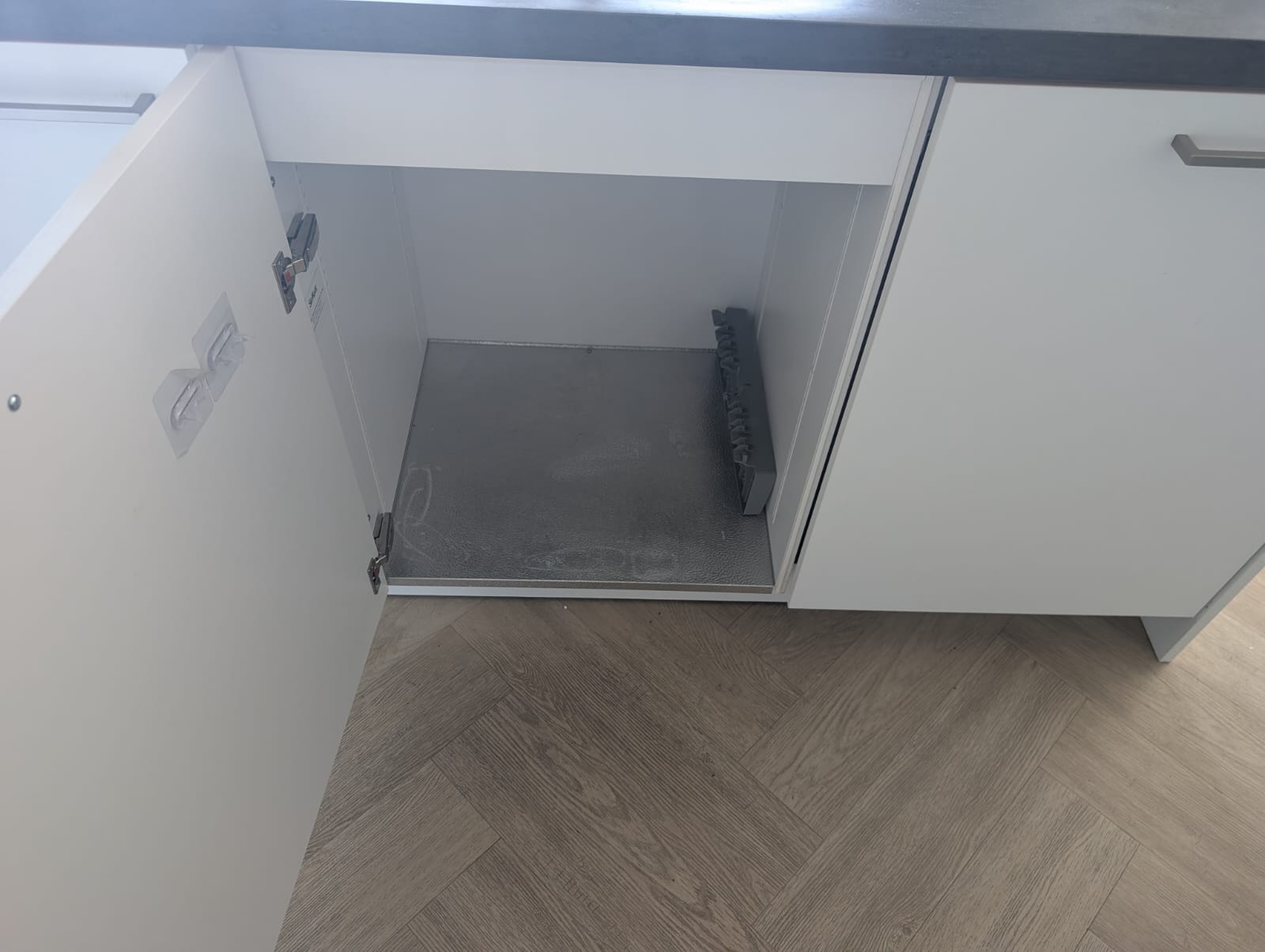 04925 - Witte eilandkeuken