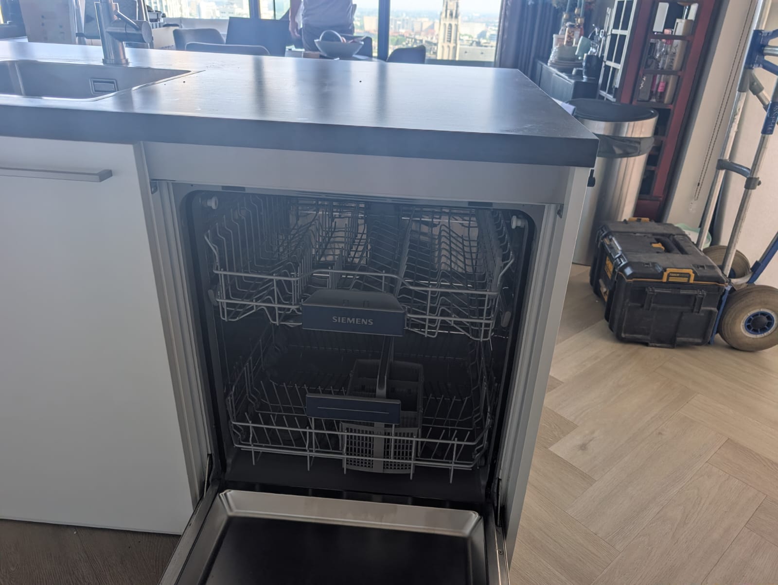04925 - Witte eilandkeuken
