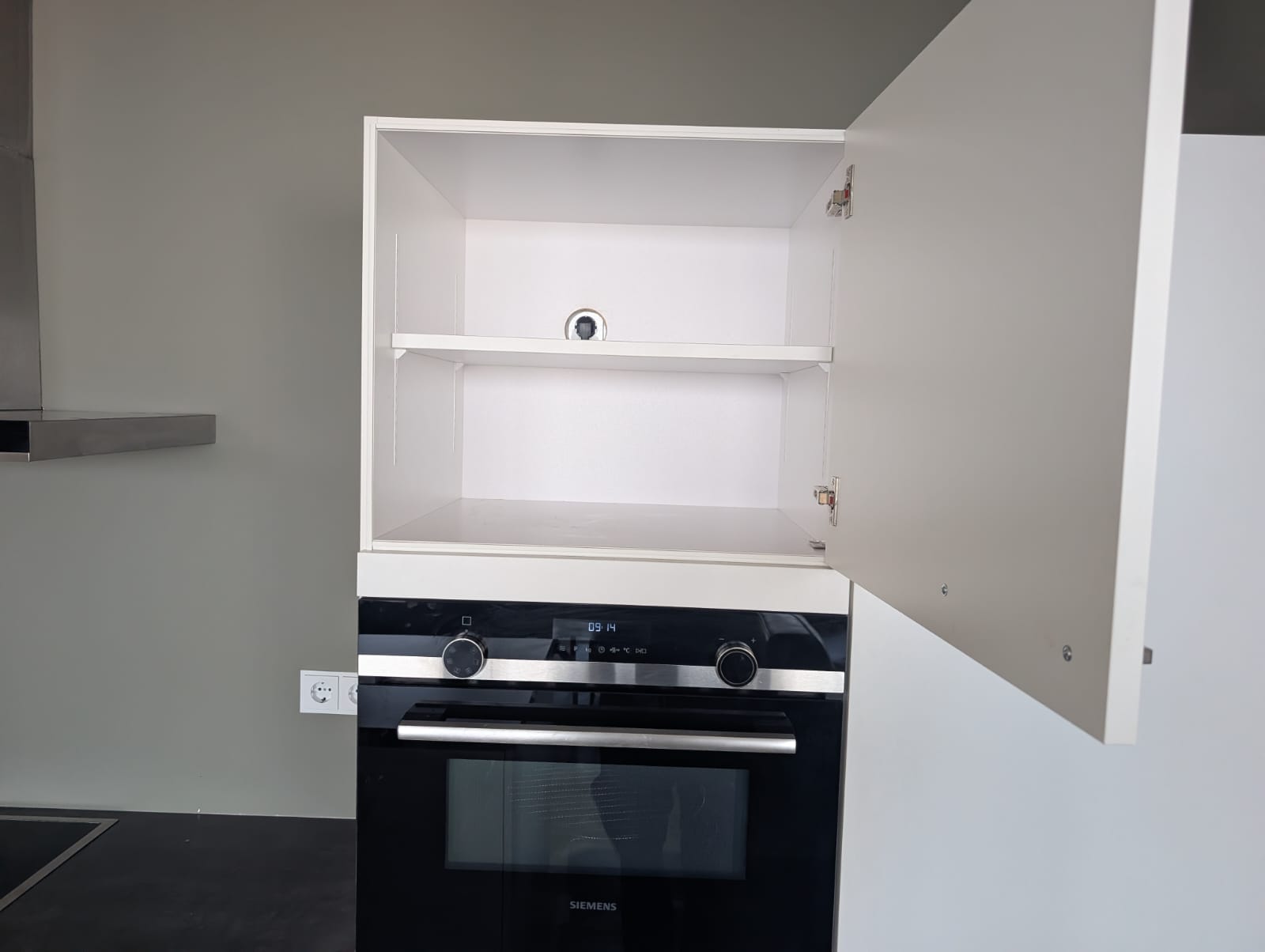 04925 - Witte eilandkeuken
