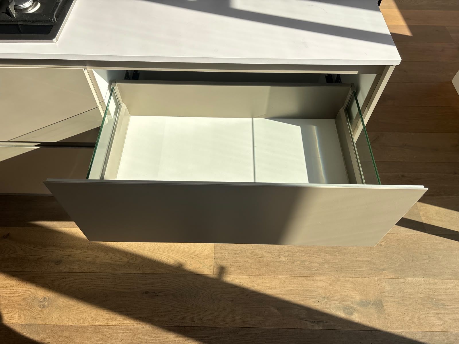 04755 - Beige eilandkeuken