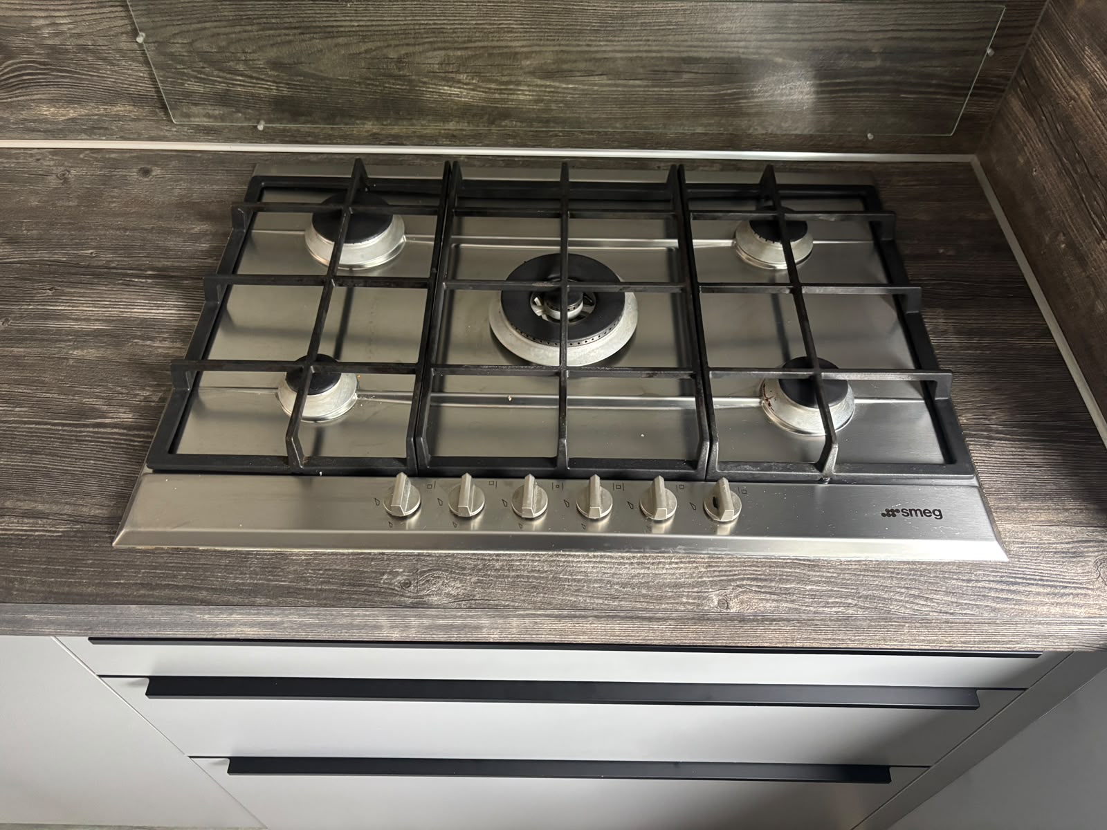 05227 - Antraciete parallel keuken