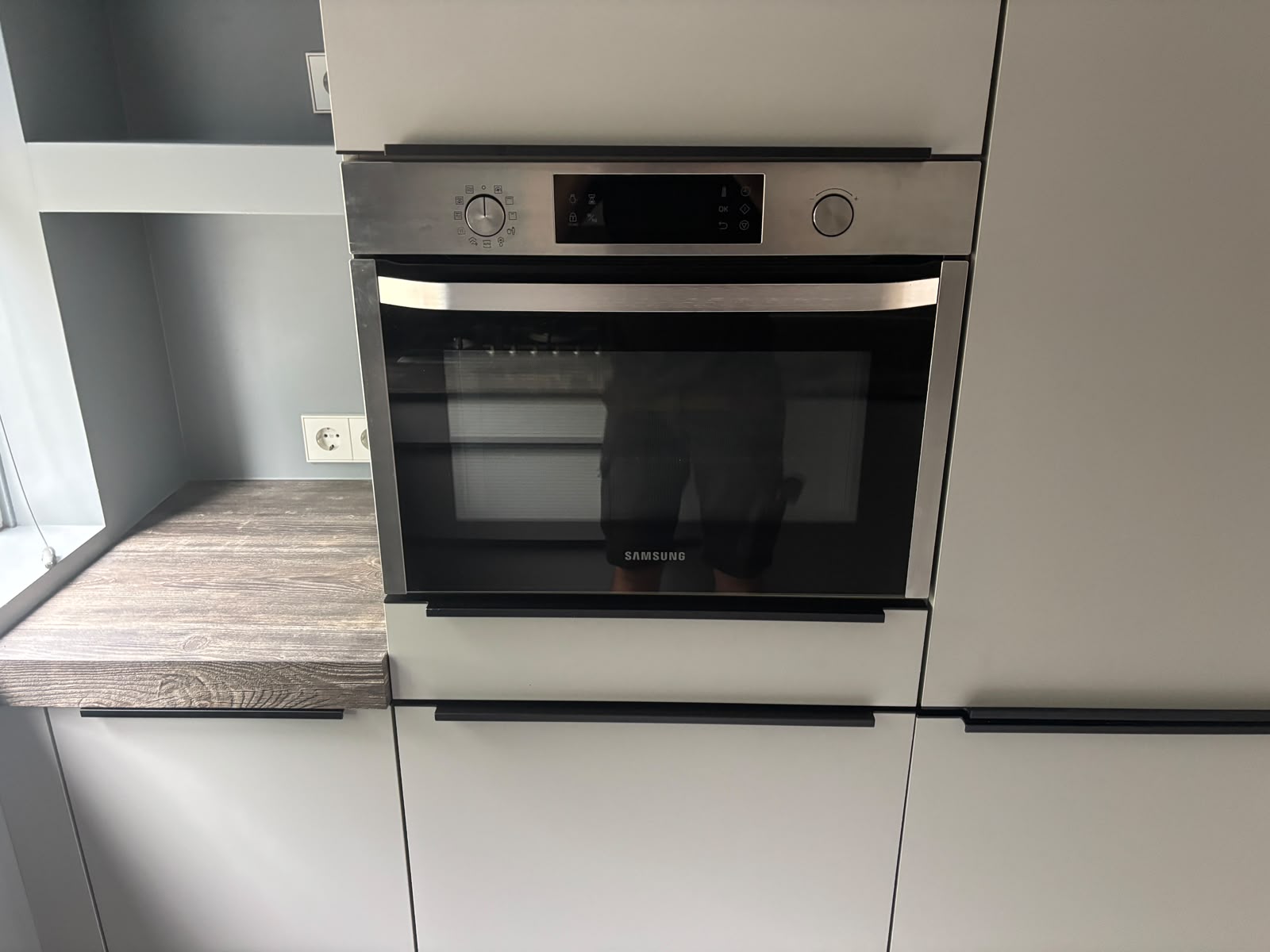 05227 - Antraciete parallel keuken