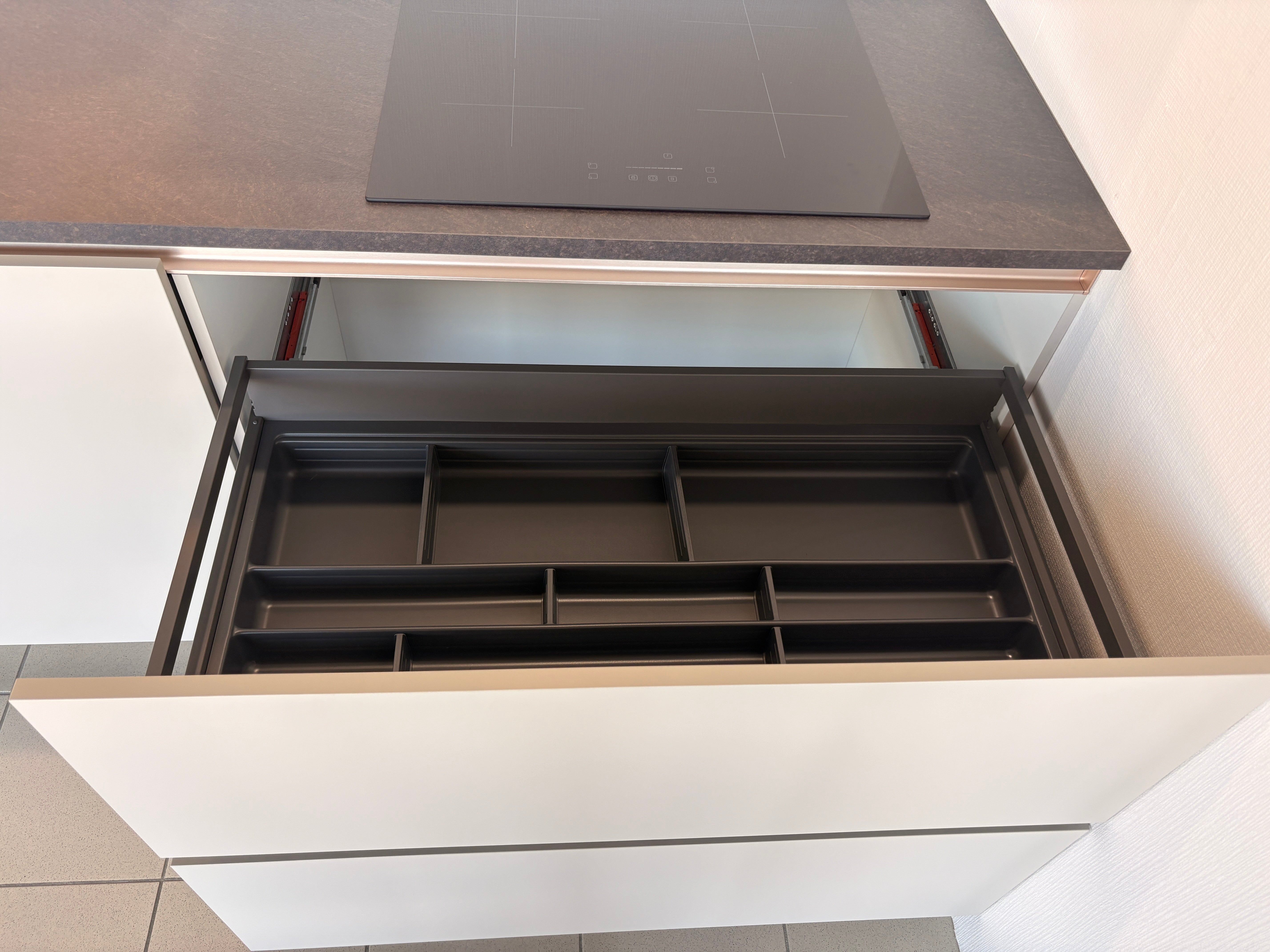 05454 - Lichte rechte keuken