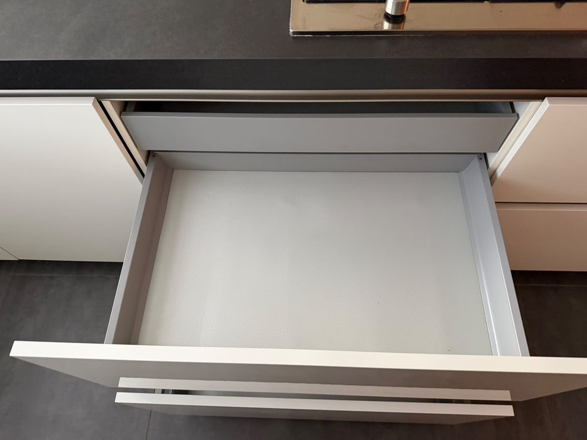 05526 - Witte schiereiland keuken