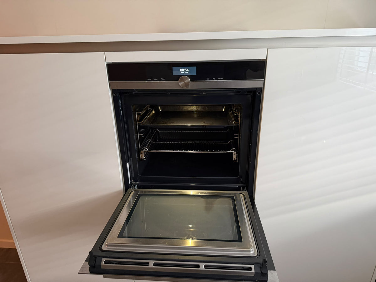 05526 - Witte schiereiland keuken