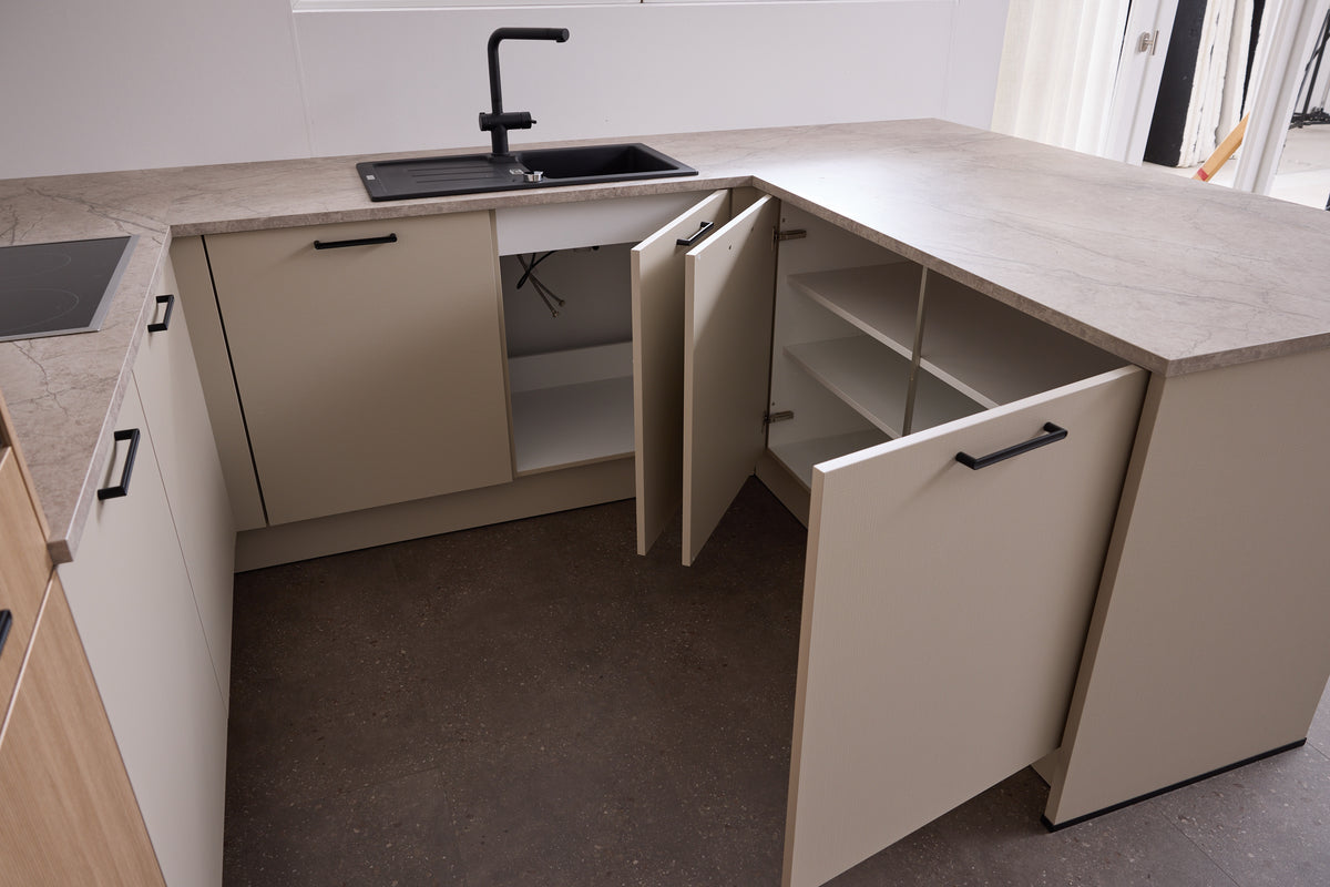 05811 - Schuller schiereiland keuken