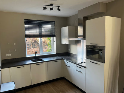 03184 - Witte hoekkeuken