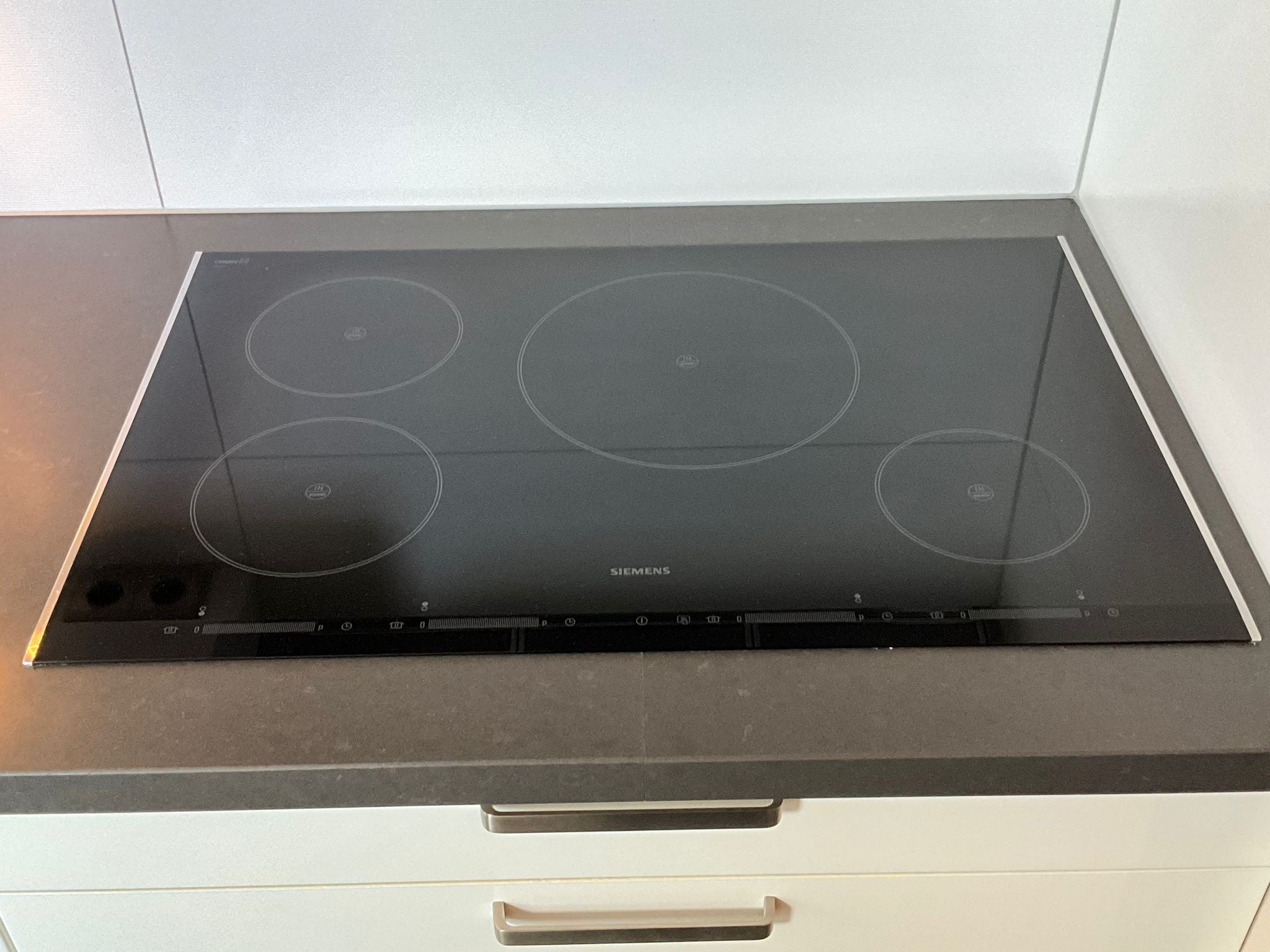 03369 - Eggersmann parallel keuken