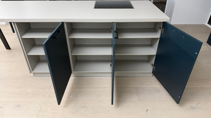 02618 - Diepblauw mat AFP eilandkeuken