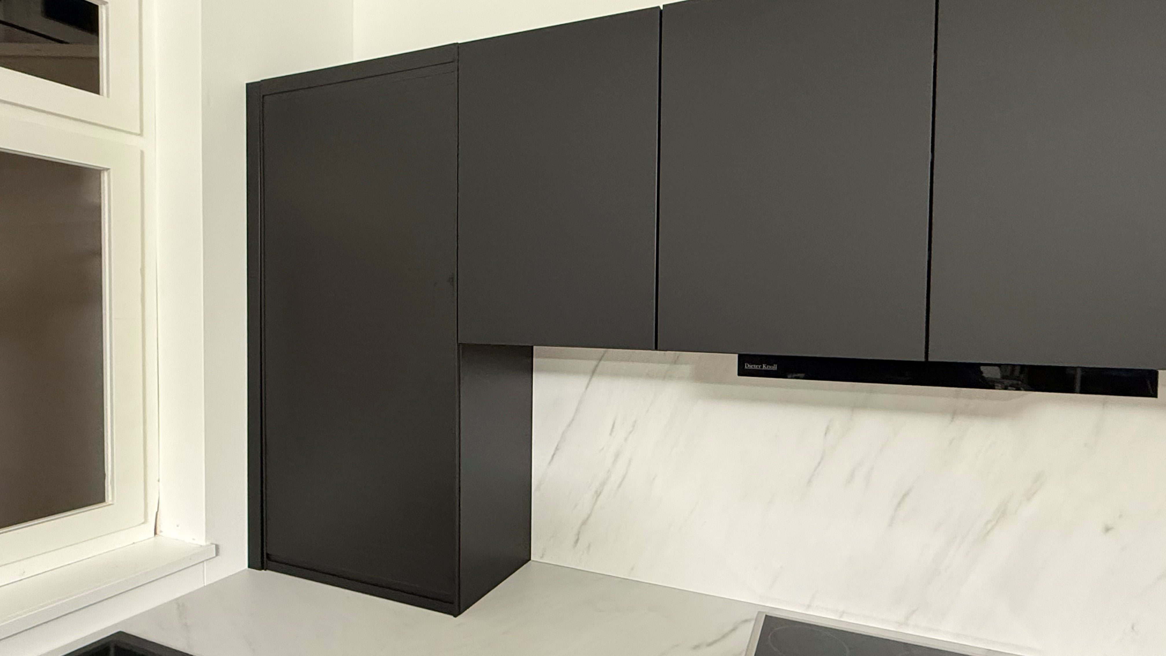 02622 - Schuller Fino Matt Onyx keuken