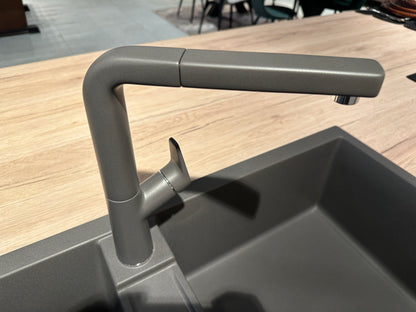 02118 - Beton grijze eilandkeuken