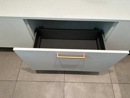 02256 - Moderne eilandkeuken met tv meubel