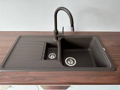01718 - Rechte witte keuken