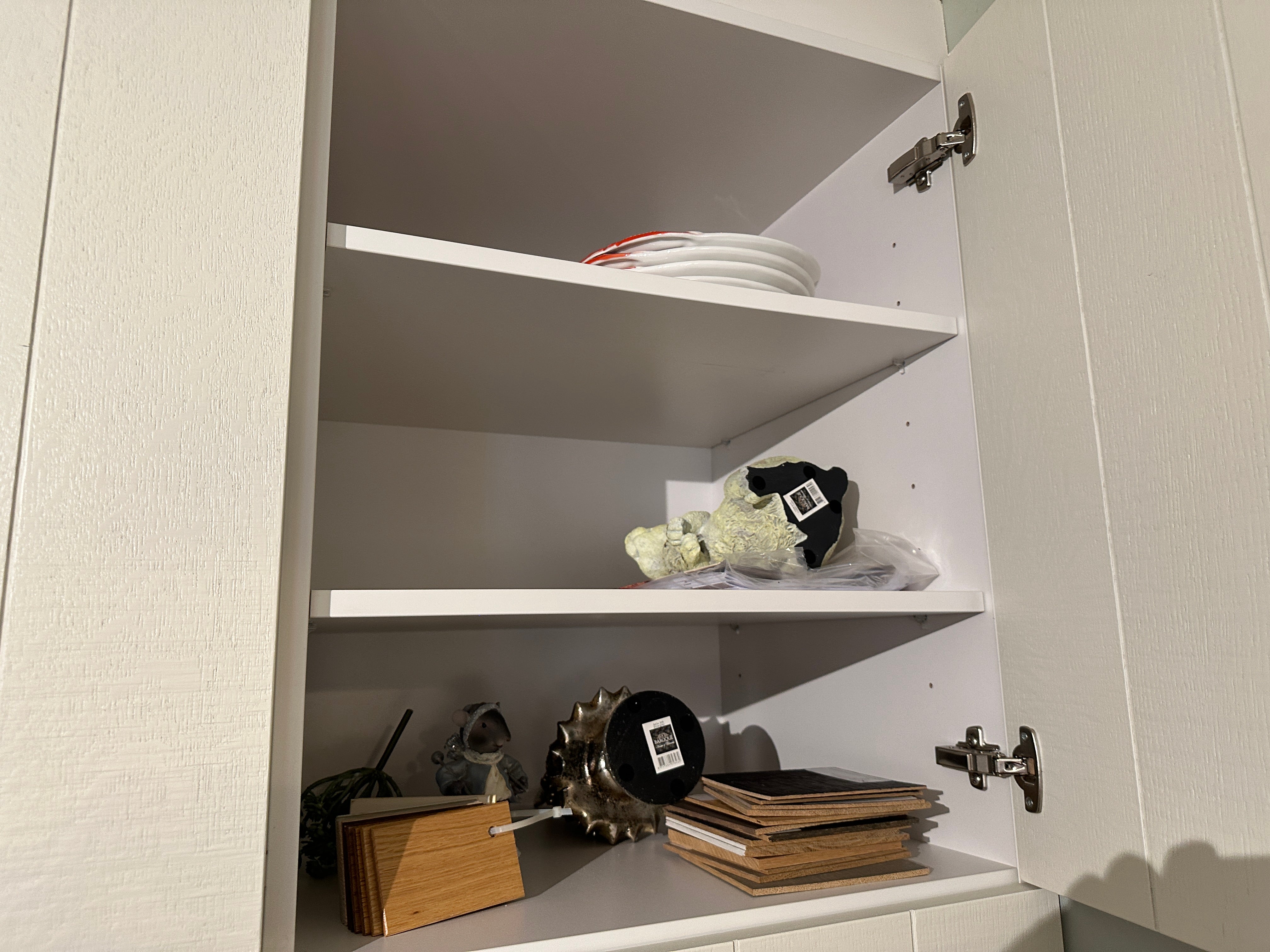 01706 - Witte schiereiland keuken met bar