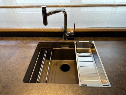 01704 - Beton- en houtlook eilandkeuken