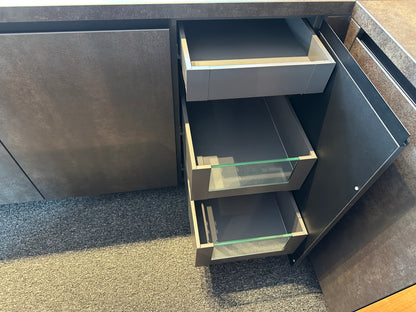 01704 - Beton- en houtlook eilandkeuken