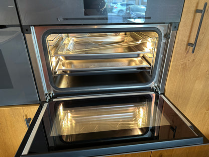01704 - Beton- en houtlook eilandkeuken