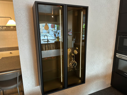 01712 - Moderne eilandkeuken met tafel