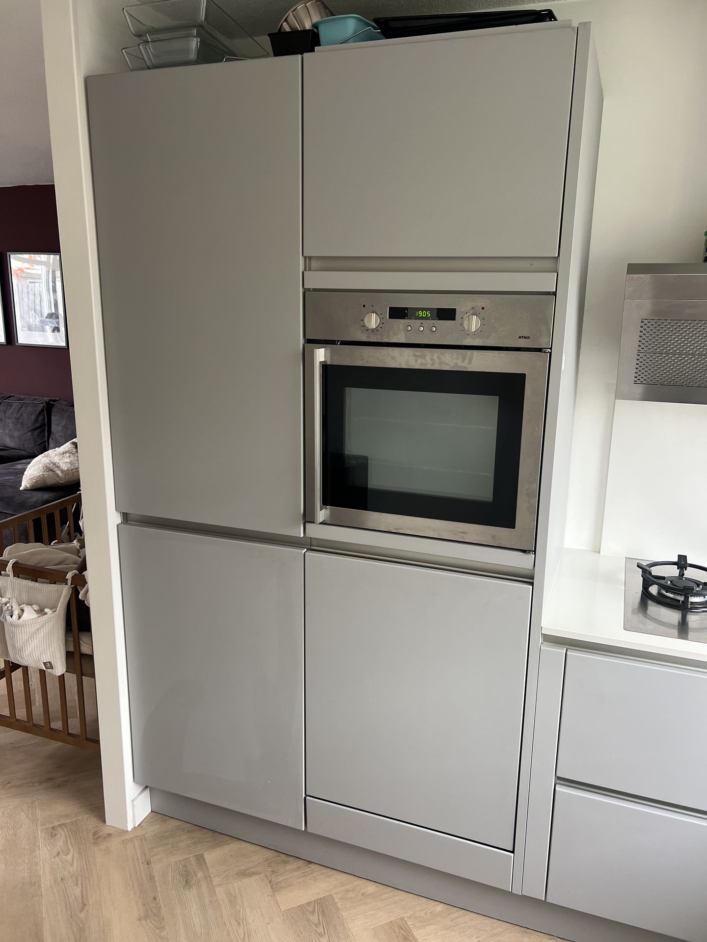 05137 - Bruynzeel grijze keuken