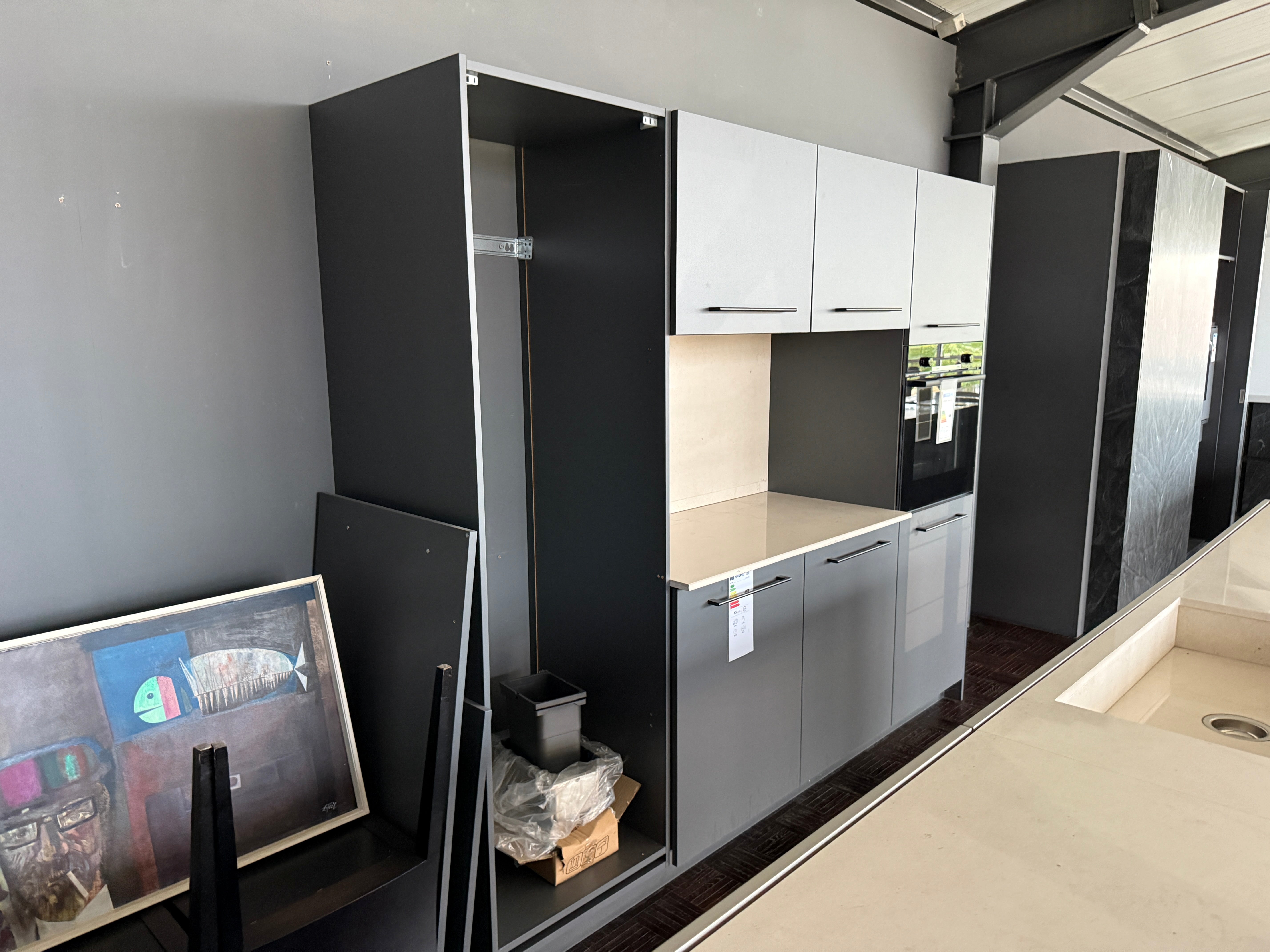 33970 - Beige and gray kitchen with unique island 