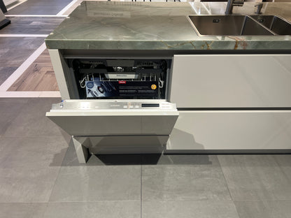 03164 - grijze schiereiland keuken